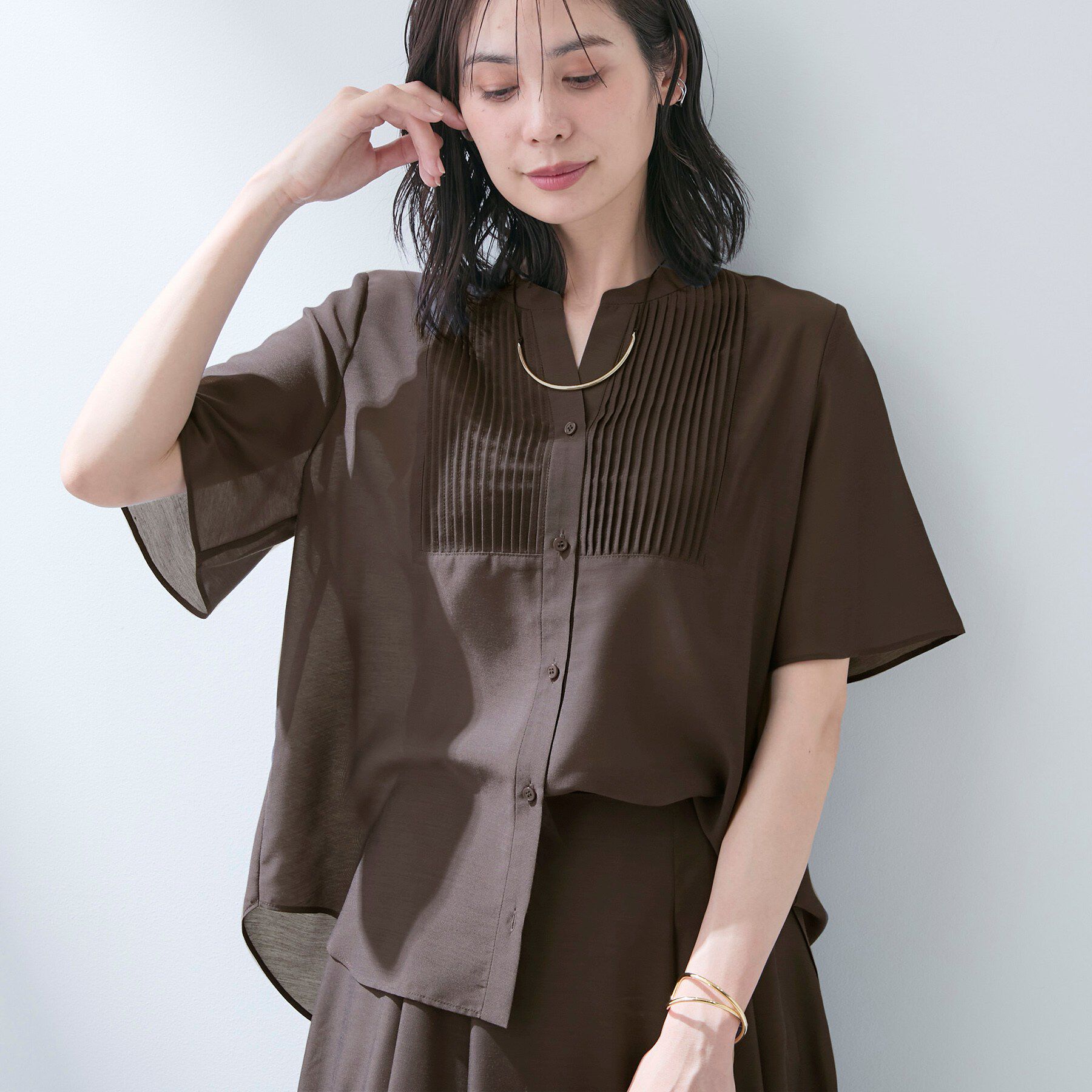 INDIVI「【洗える】シアーシャンブレーピンタックブラウス」|シャツ・ブラウス|