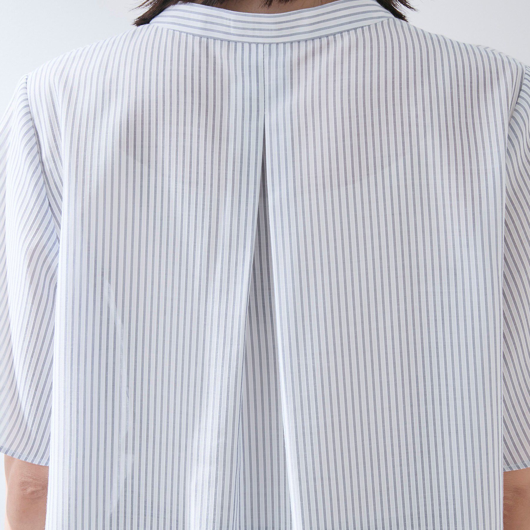 INDIVI「【洗える】シアーシャンブレーピンタックブラウス」|シャツ・ブラウス|