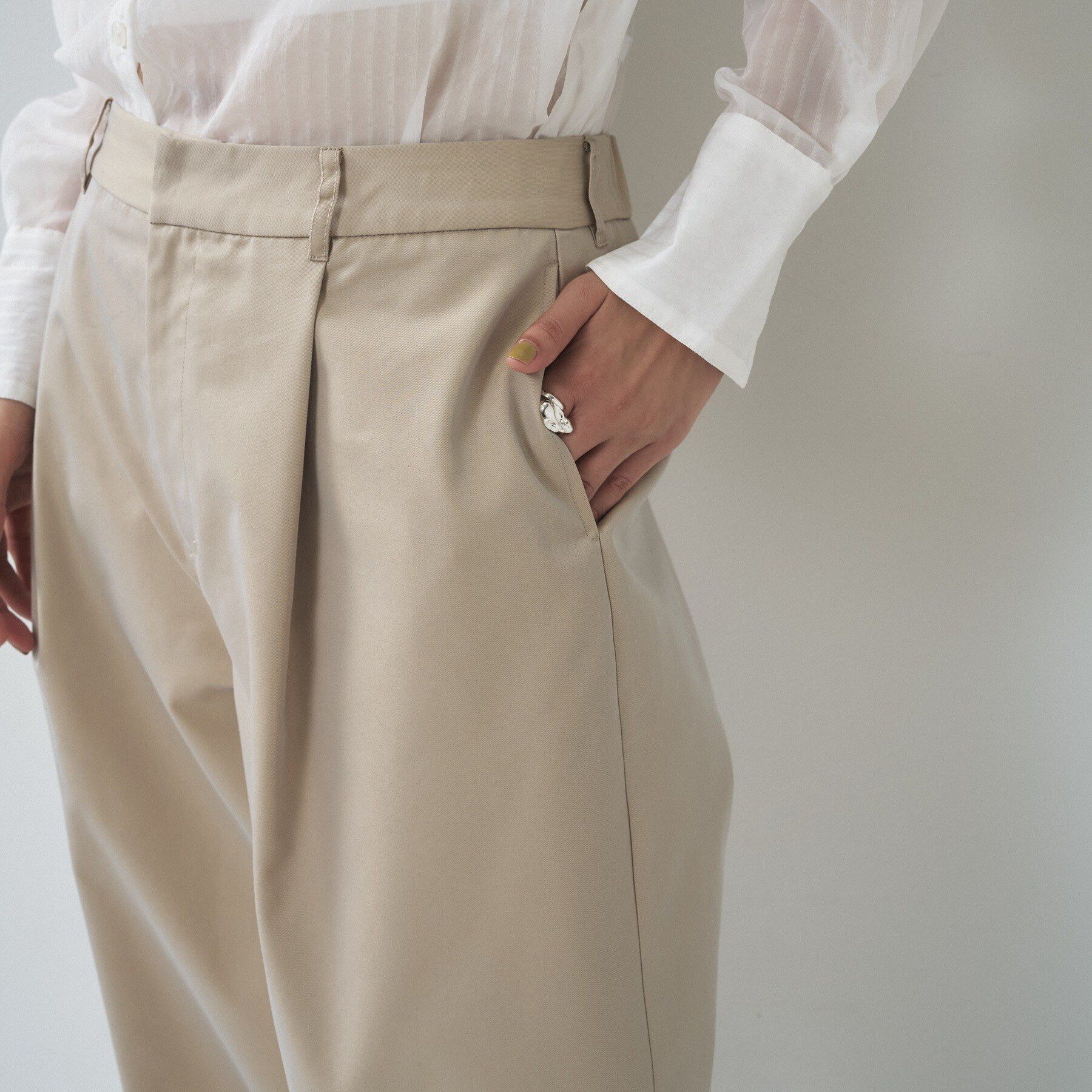 GALLEST「フロントタックチノパン」|その他|