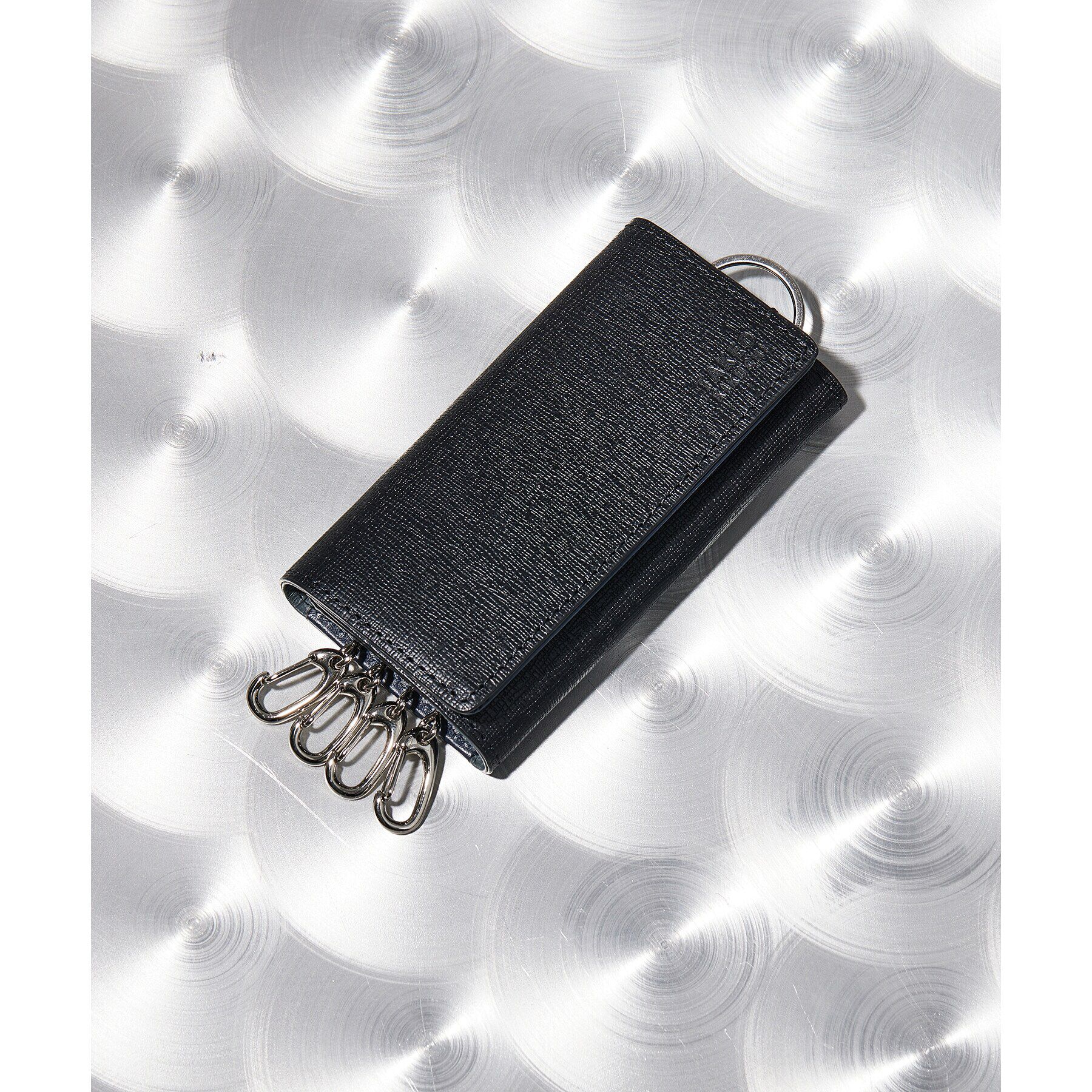 TAKEO KIKUCHI「配色型押しレザー キーケース」|キーケース|ブラック(619)