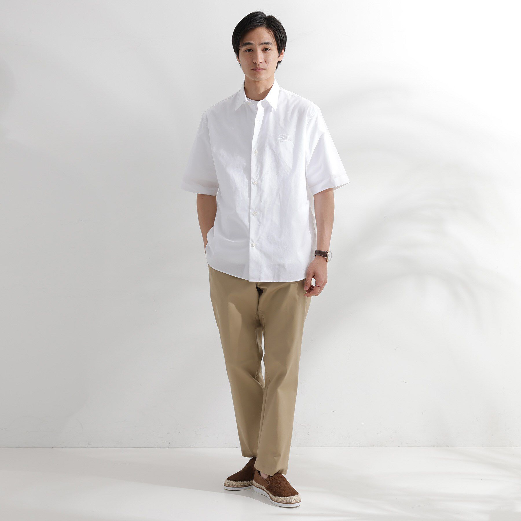 TAKEO KIKUCHI「【LIMITED】ワンポイントロゴ刺繍 綿麻半袖シャツ」|シャツ・ブラウス|