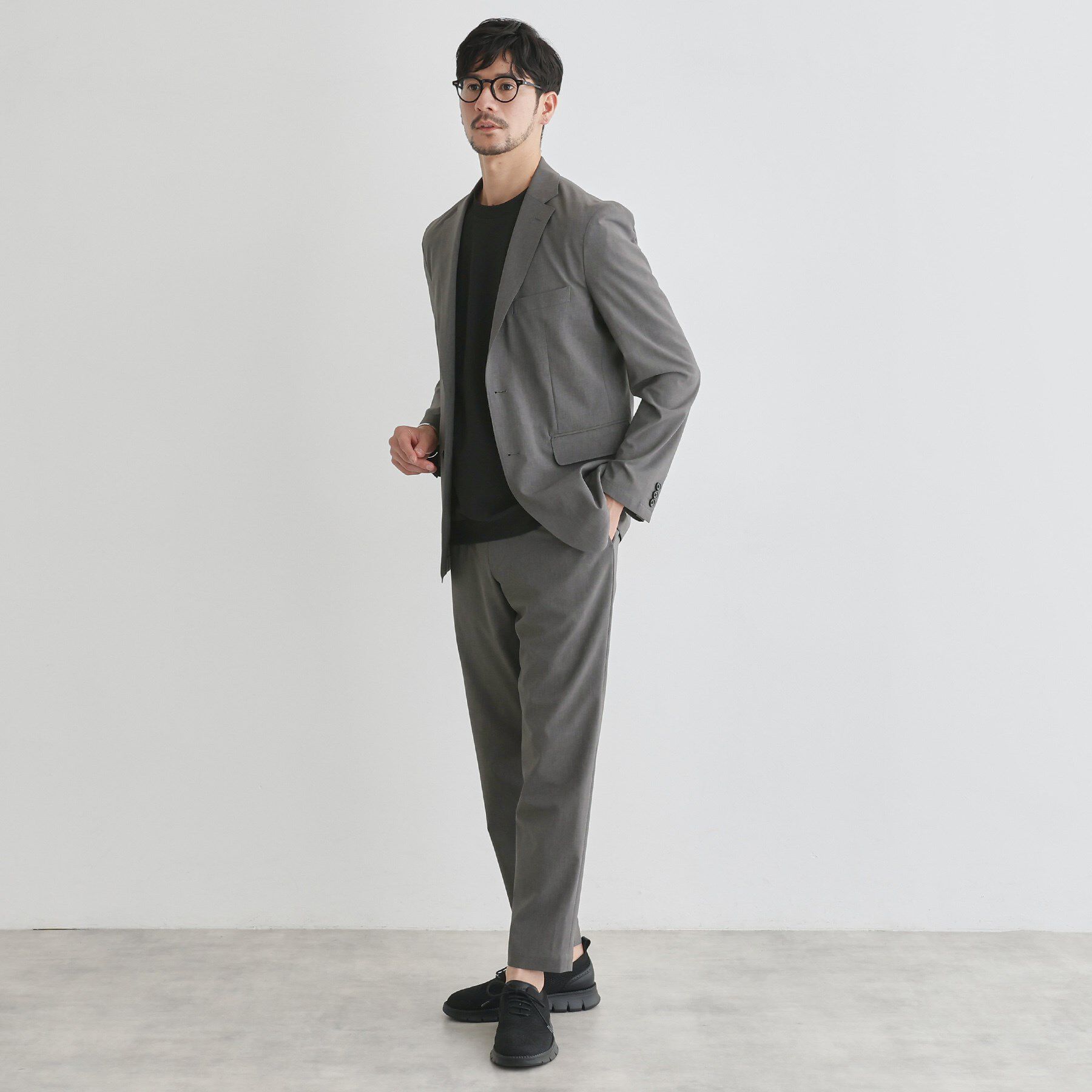 TAKEO KIKUCHI「【LIMITED】吸水速乾セットアップ／背抜きジャケット＆イージーパンツ」|スーツ|