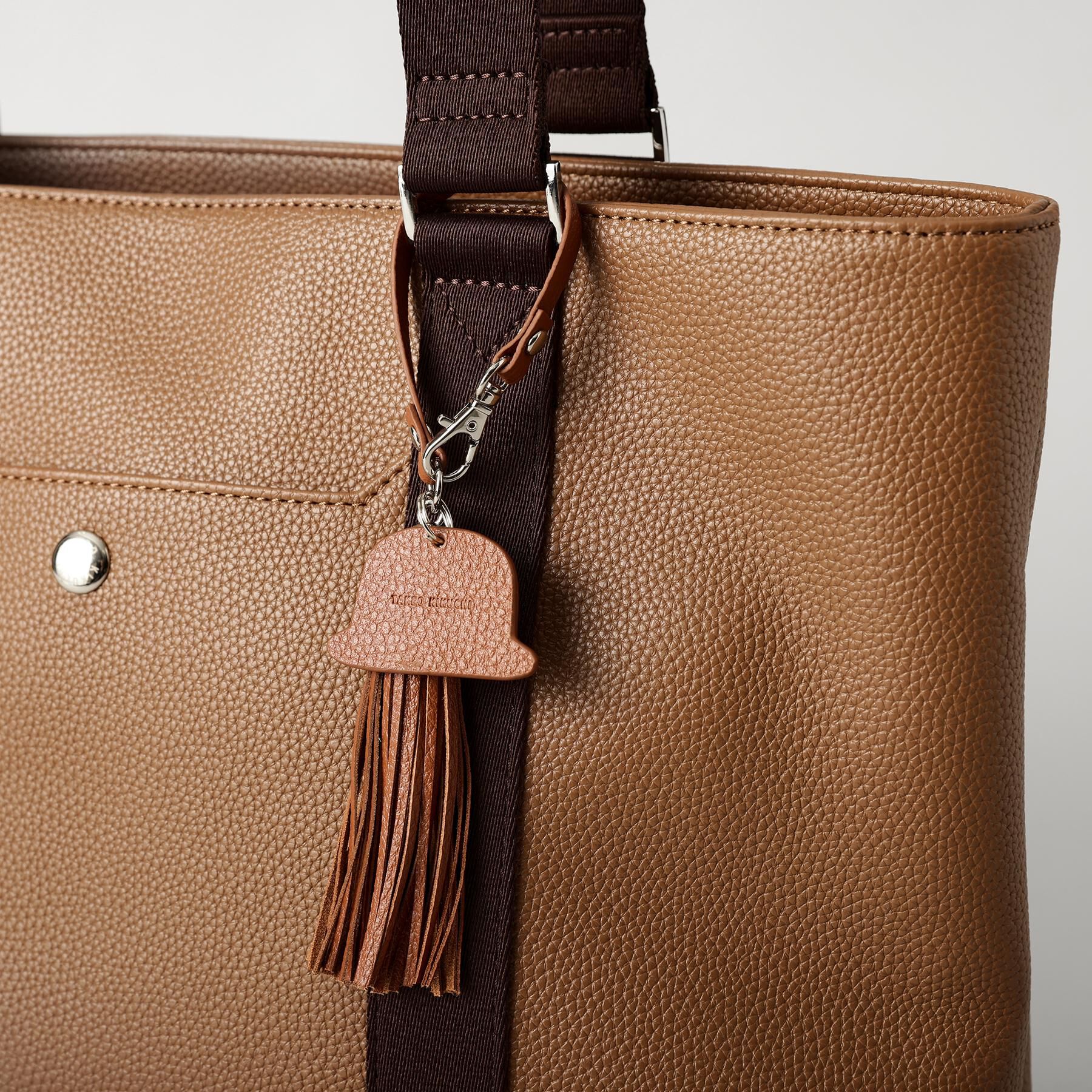 TAKEO KIKUCHI「【シュリンクレザー】ボーラーハットタッセルチャーム」|キーケース|