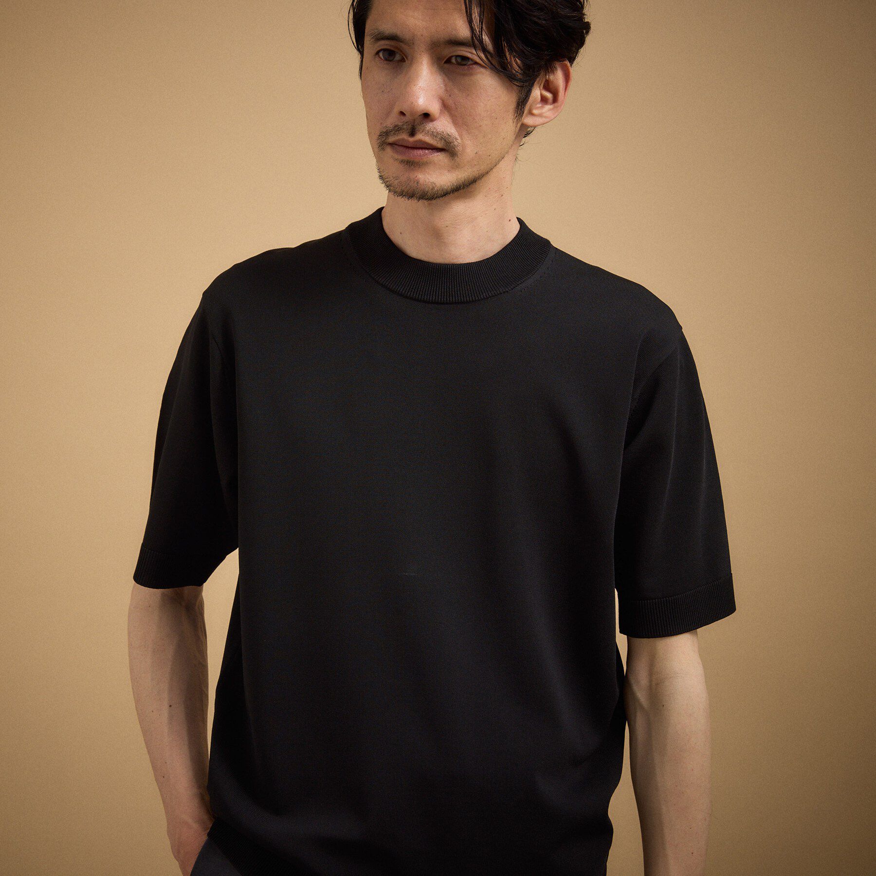 TAKEO KIKUCHI「ヴィスコースナイロンモックネックニット」|ニット・セーター|
