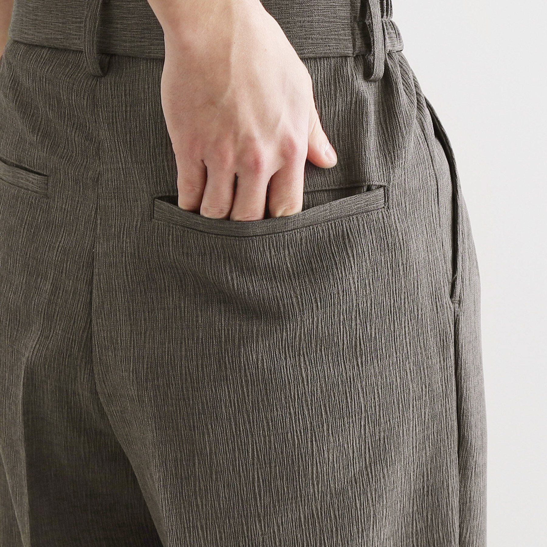 tk.TAKEO KIKUCHI「【セットアップ対応】テッククレープルーズテーパードパンツ」|その他|