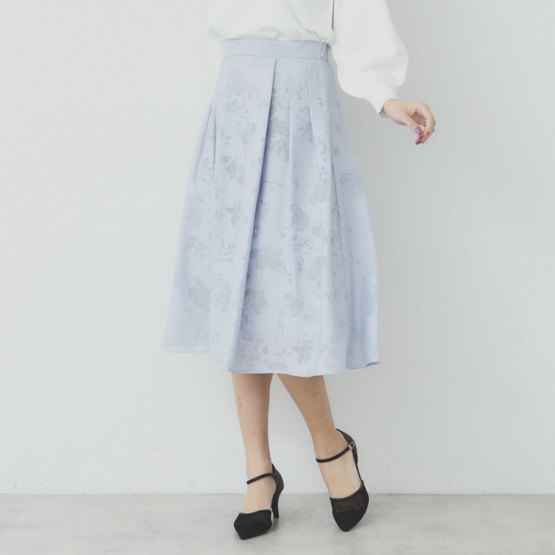 index「フラワータックフレアスカート【洗濯機洗い可】」|スカート|ブルー(091)
