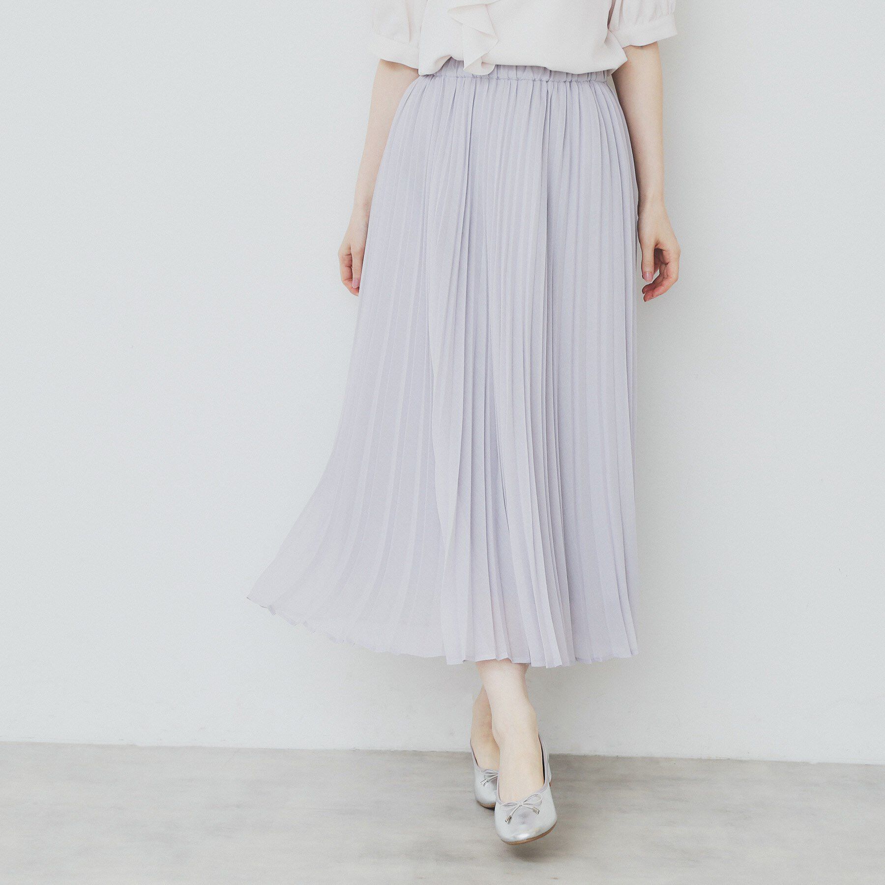 index「シアープリーツフレアスカート【洗濯機洗い可】」|スカート|ライトグレー(011