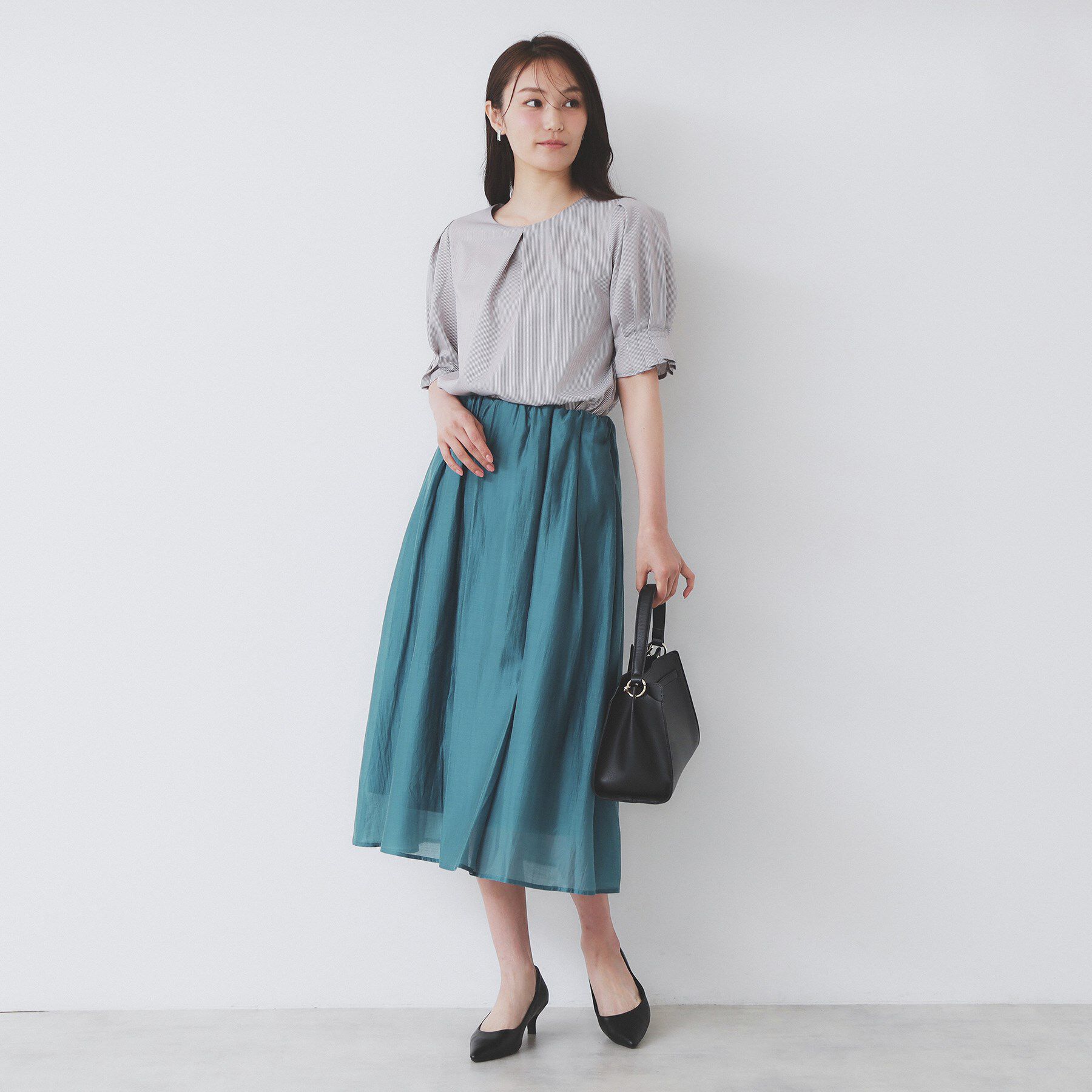 index「シアーギャザーフレアスカート【洗濯機洗い可】」|スカート|