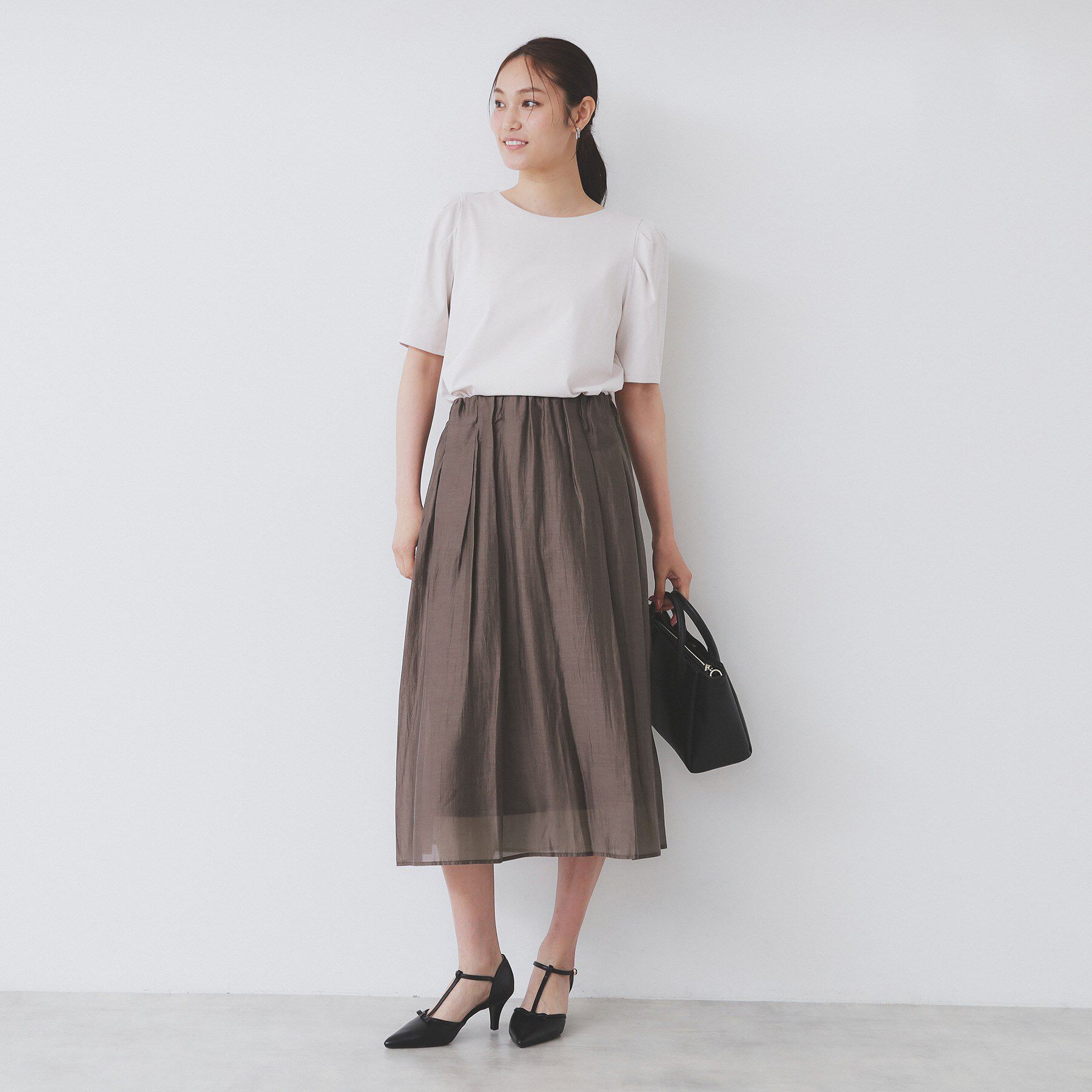 index「シアーギャザーフレアスカート【洗濯機洗い可】」|スカート|
