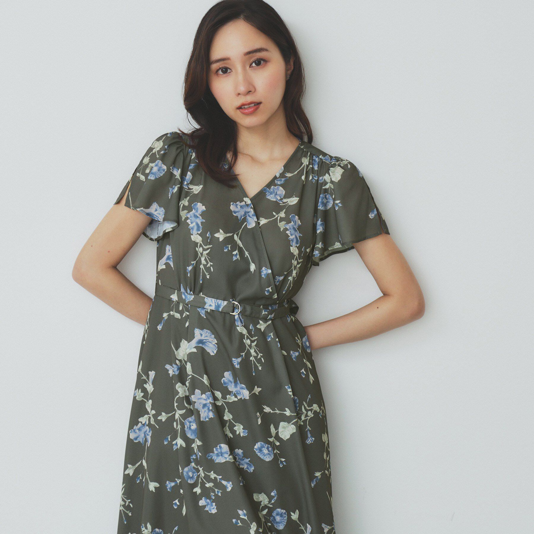 index「カシュクールフラワーワンピース【洗濯機洗い可】」|ワンピース|