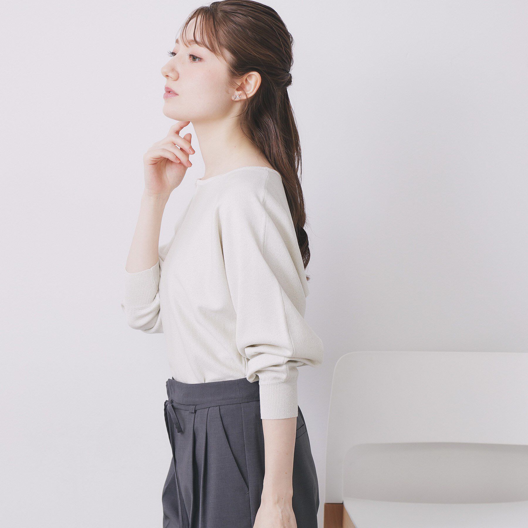 index「ビジューキーネックドルマンニット【洗濯機OK】」|ニット・セーター|