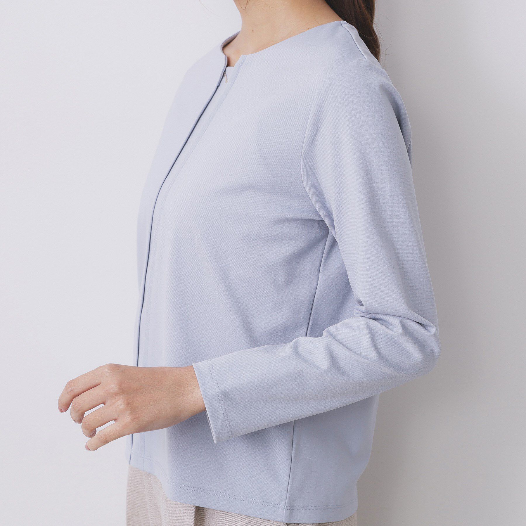 index「フロントタックモチーフポンチトップス【洗濯機OK】」|Tシャツ・カットソー|