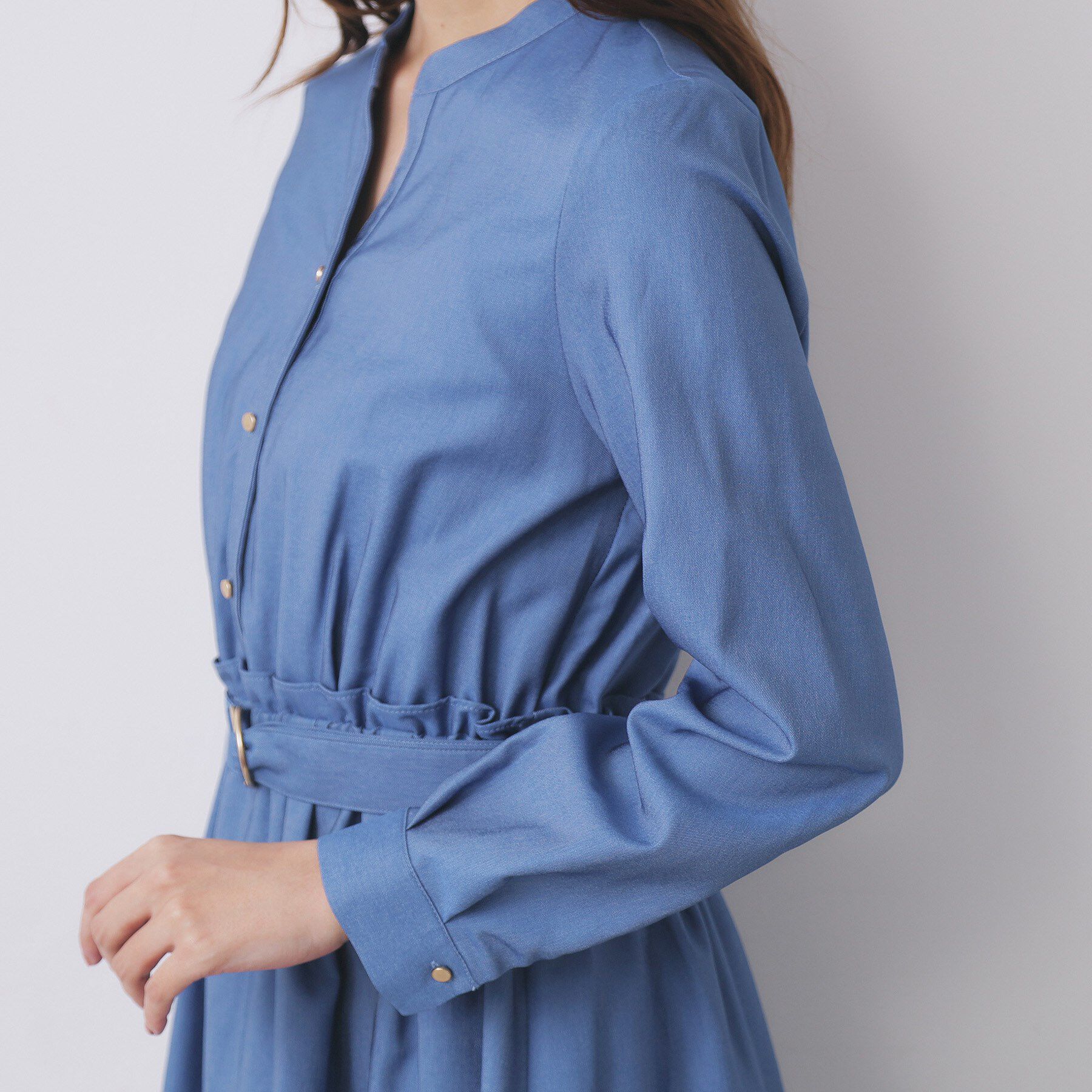 index「シャンブレーツイルドッキングフレアワンピース【洗濯機OK/イージーアイロン】」|ワンピース|