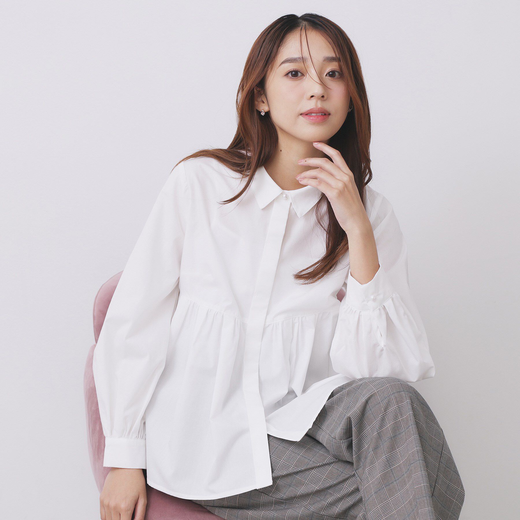 index「ラメストライプ衿付きペプラムブラウス【洗濯機OK/イージーアイロン/防シワ】《6col》」|シャツ・ブラウス|オフホワイト(003