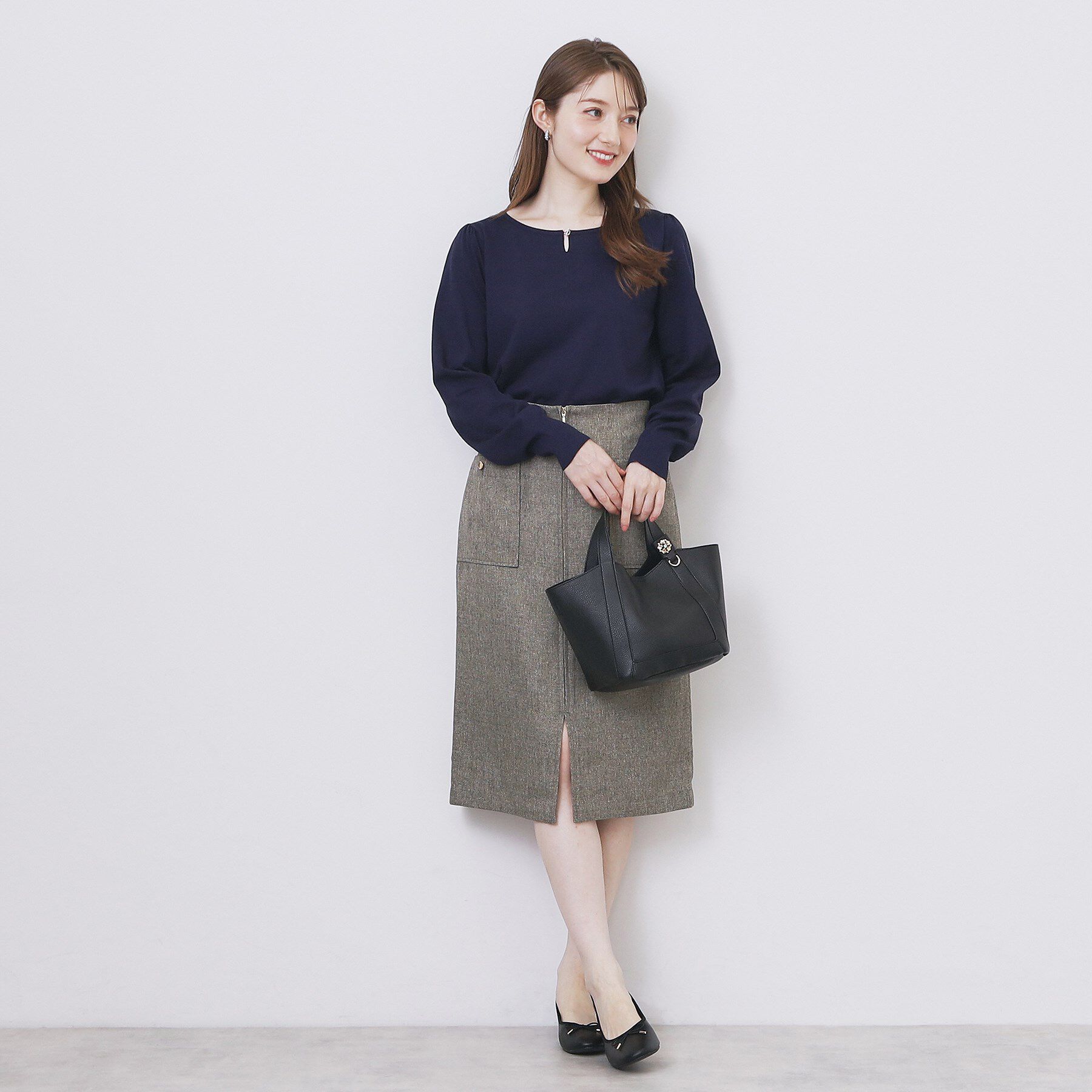 index「パール調パーツ付きクルーネックニット【洗濯機OK】《8col/XS～3L》」|ニット・セーター|