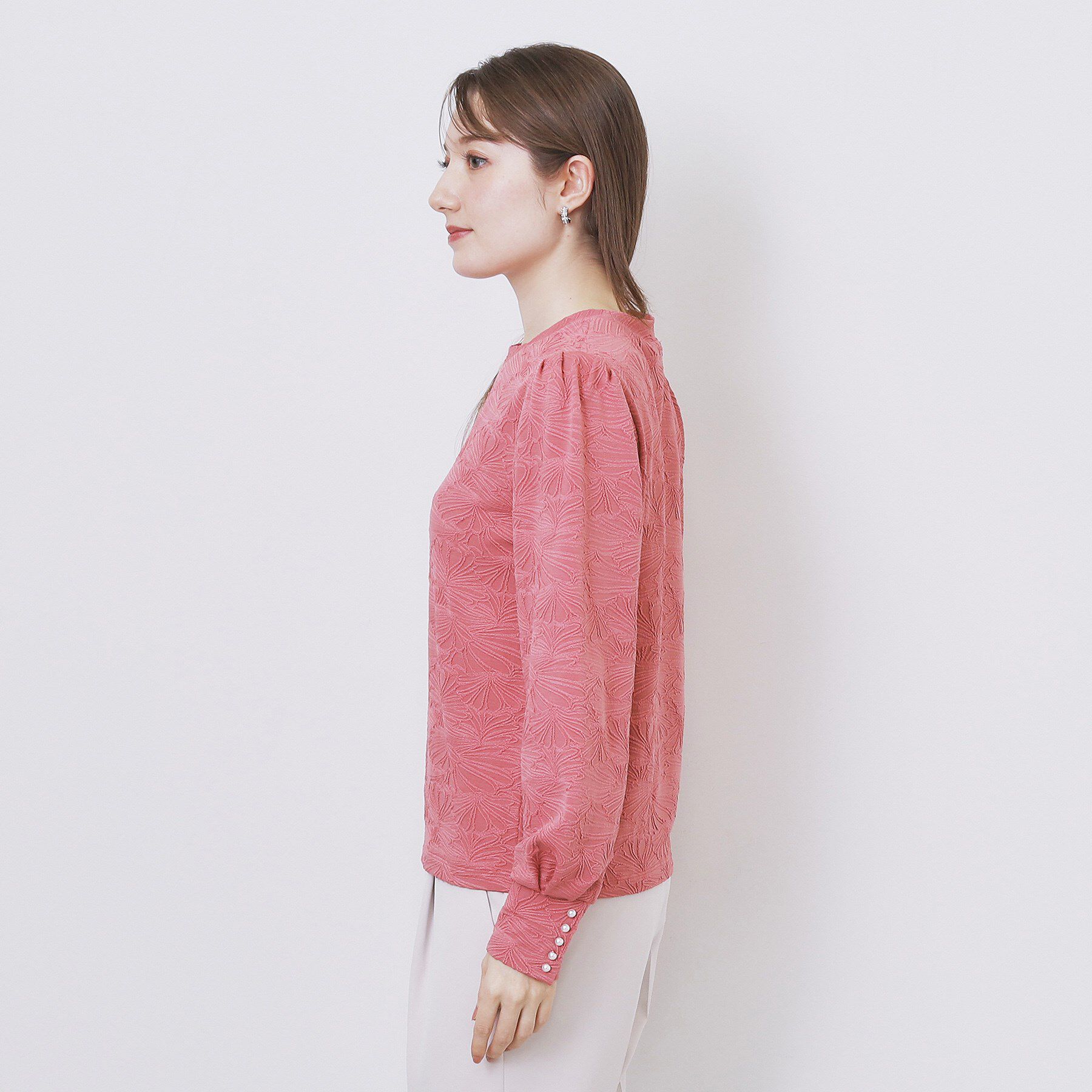 index「フラワージャカードパフスリーブトップス【洗濯機OK】」|Tシャツ・カットソー|