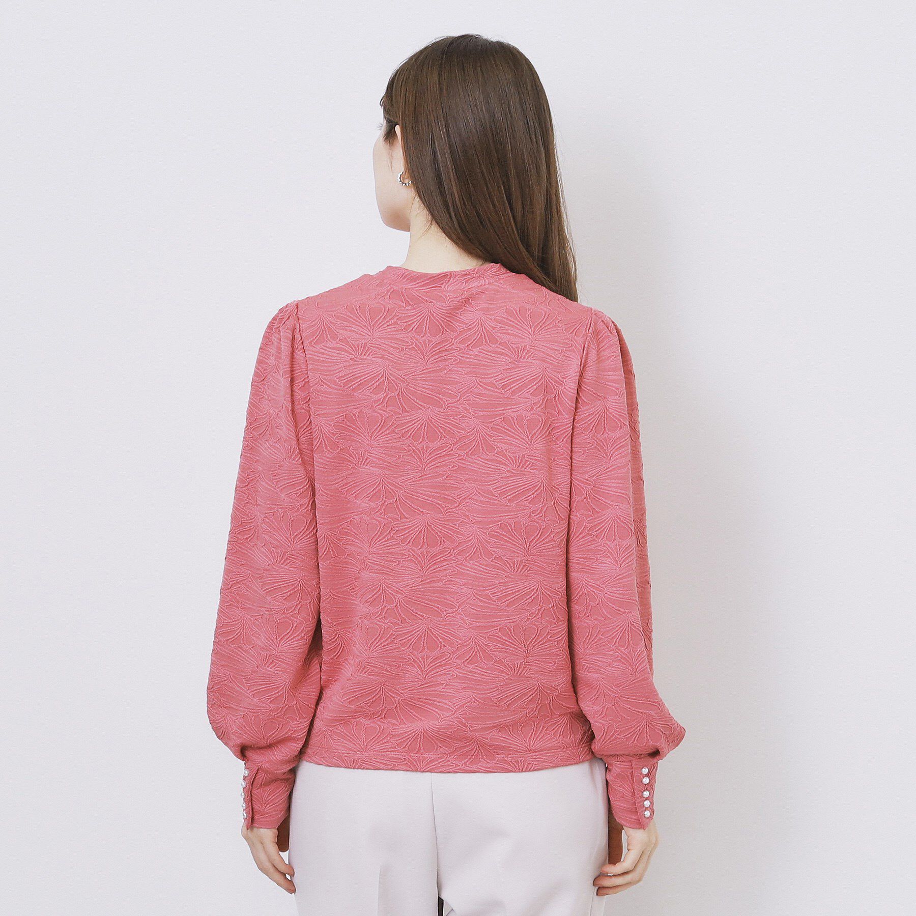 index「フラワージャカードパフスリーブトップス【洗濯機OK】」|Tシャツ・カットソー|