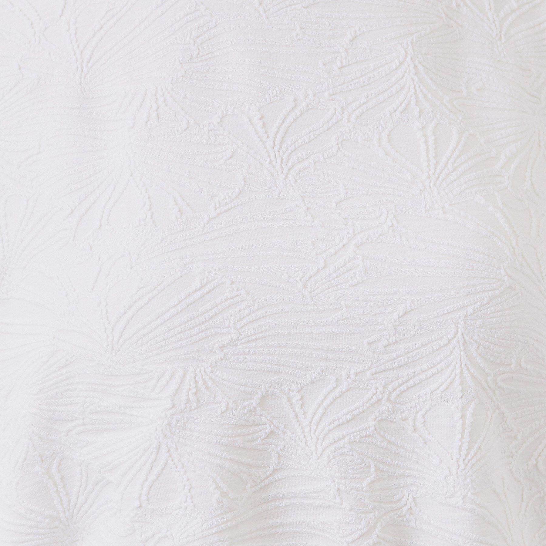 index「フラワージャカードパフスリーブトップス【洗濯機OK】」|Tシャツ・カットソー|