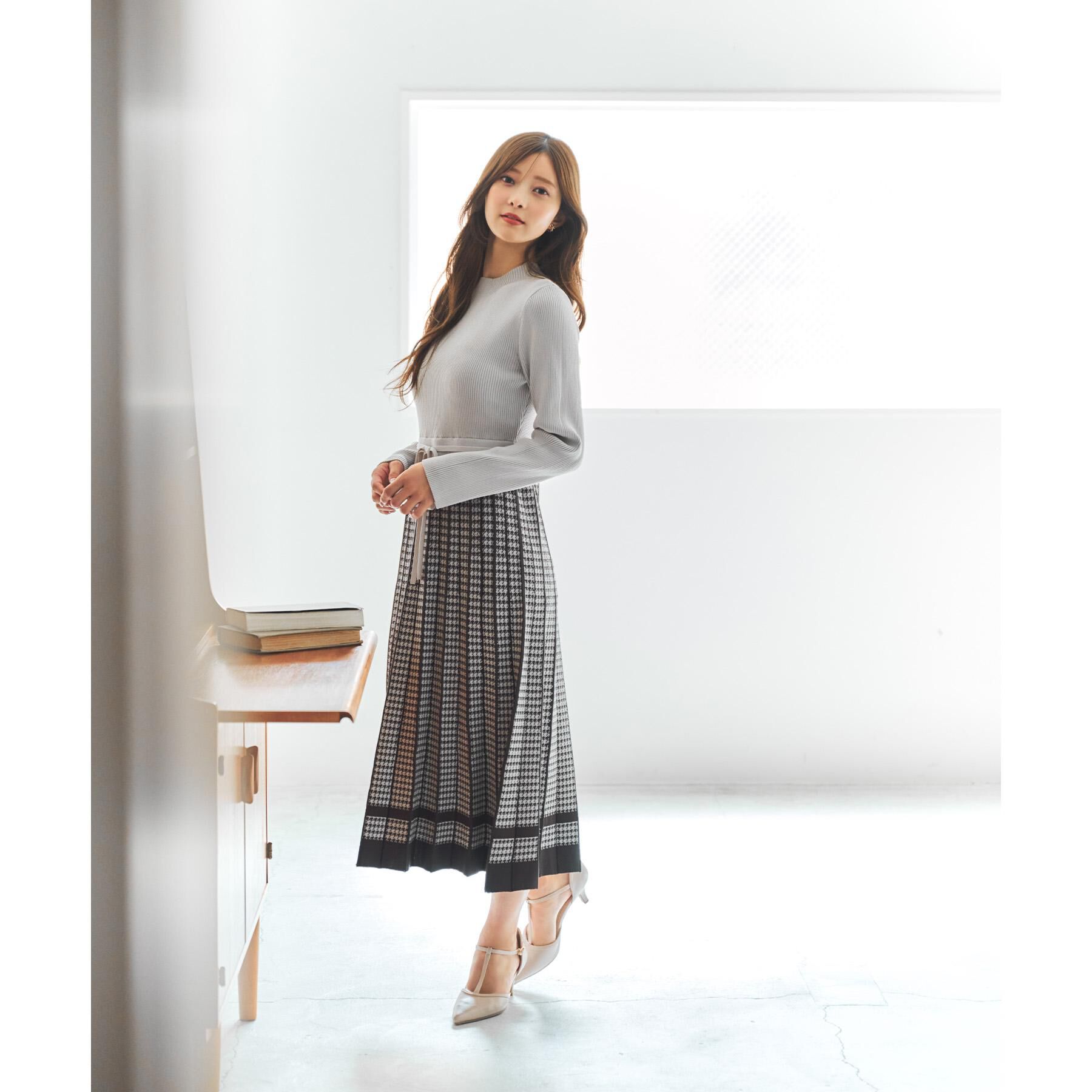 index「千鳥チェックバイカラーニットワンピース【洗濯機OK/抗ピル】」|ワンピース|