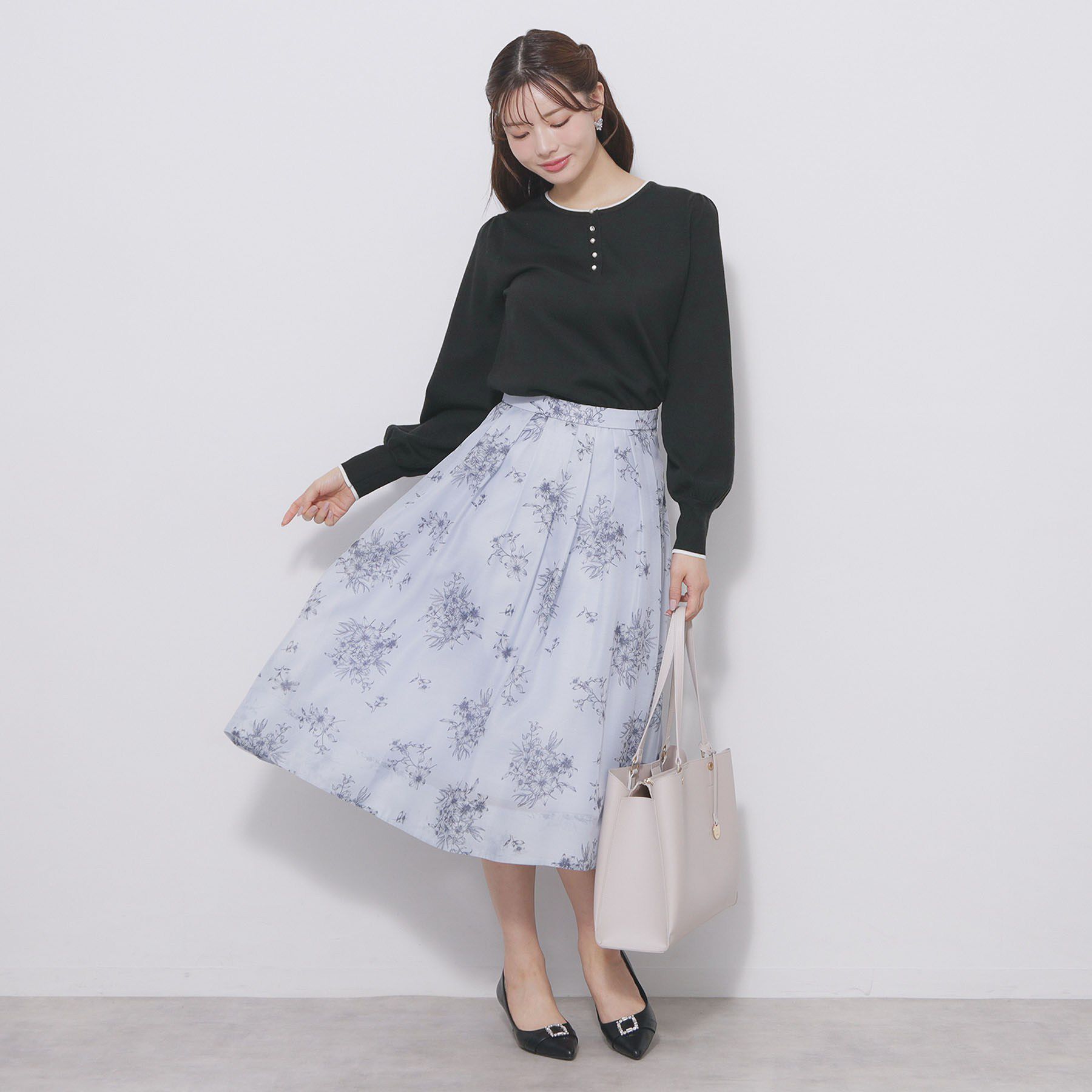 index「ビジューボタンヘンリーネックニット【洗濯機OK】」|ニット・セーター|