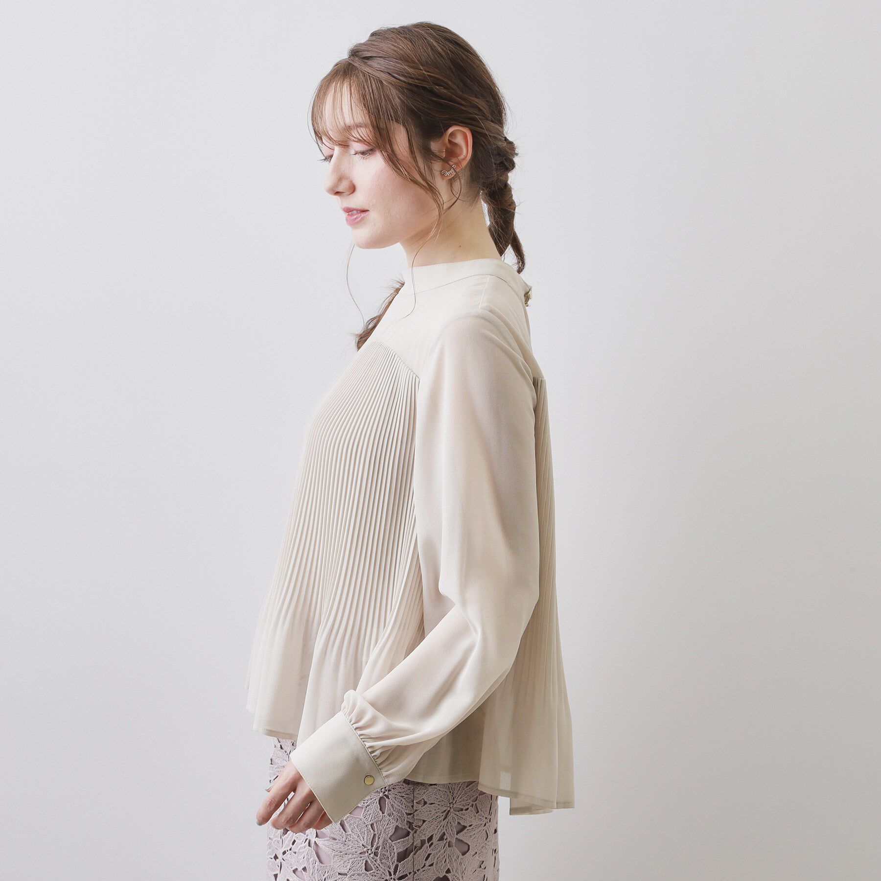 index「エアリープリーツスタンドカラーブラウス【洗濯機OK/イージーアイロン/防シワ】《5col》」|シャツ・ブラウス|