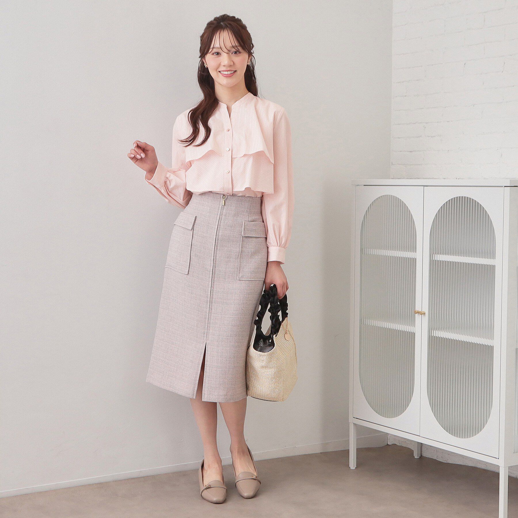 index「フリルキーネックシャツ【洗濯機OK/イージーアイロン/防シワ】《XS～LL/7col》」|シャツ・ブラウス|