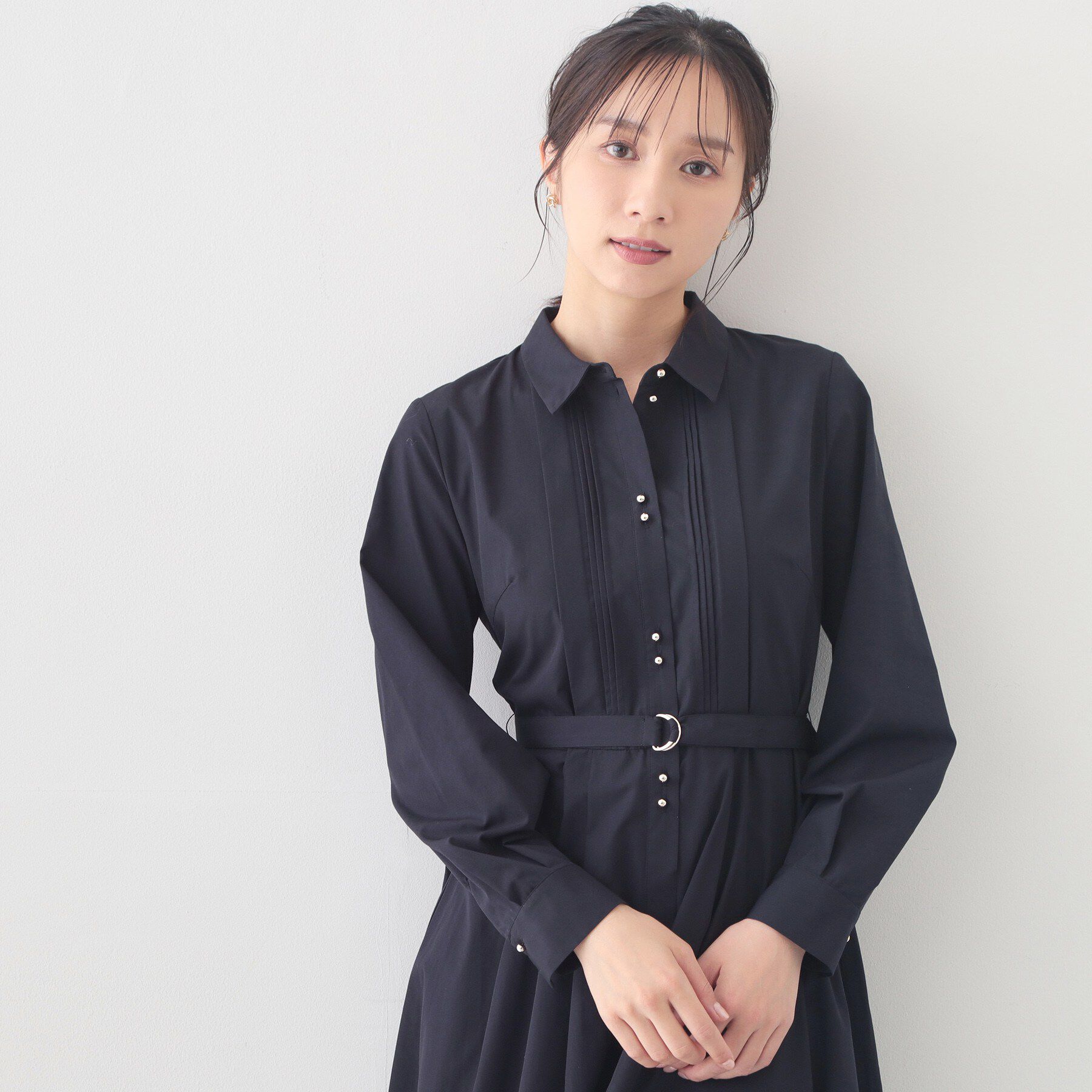 index「ベルト付きタックシャツワンピース【洗濯機OK/イージーアイロン】」|ワンピース|ネイビー(094)