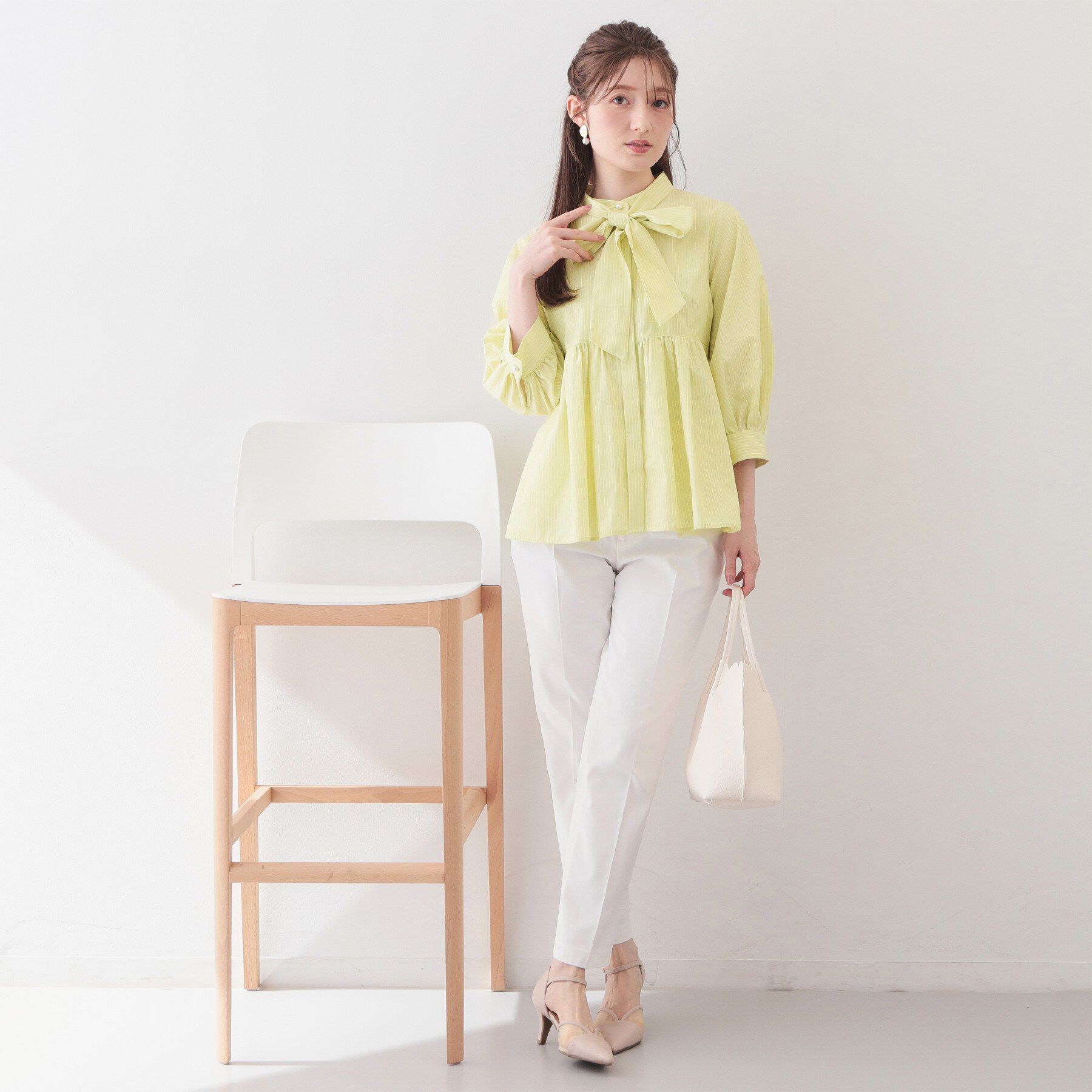 index「2WAYペプラムブラウス/ボウタイ取り外し可【洗濯機OK/イージーアイロン/防シワ】《XS～LL/8」|シャツ・ブラウス|