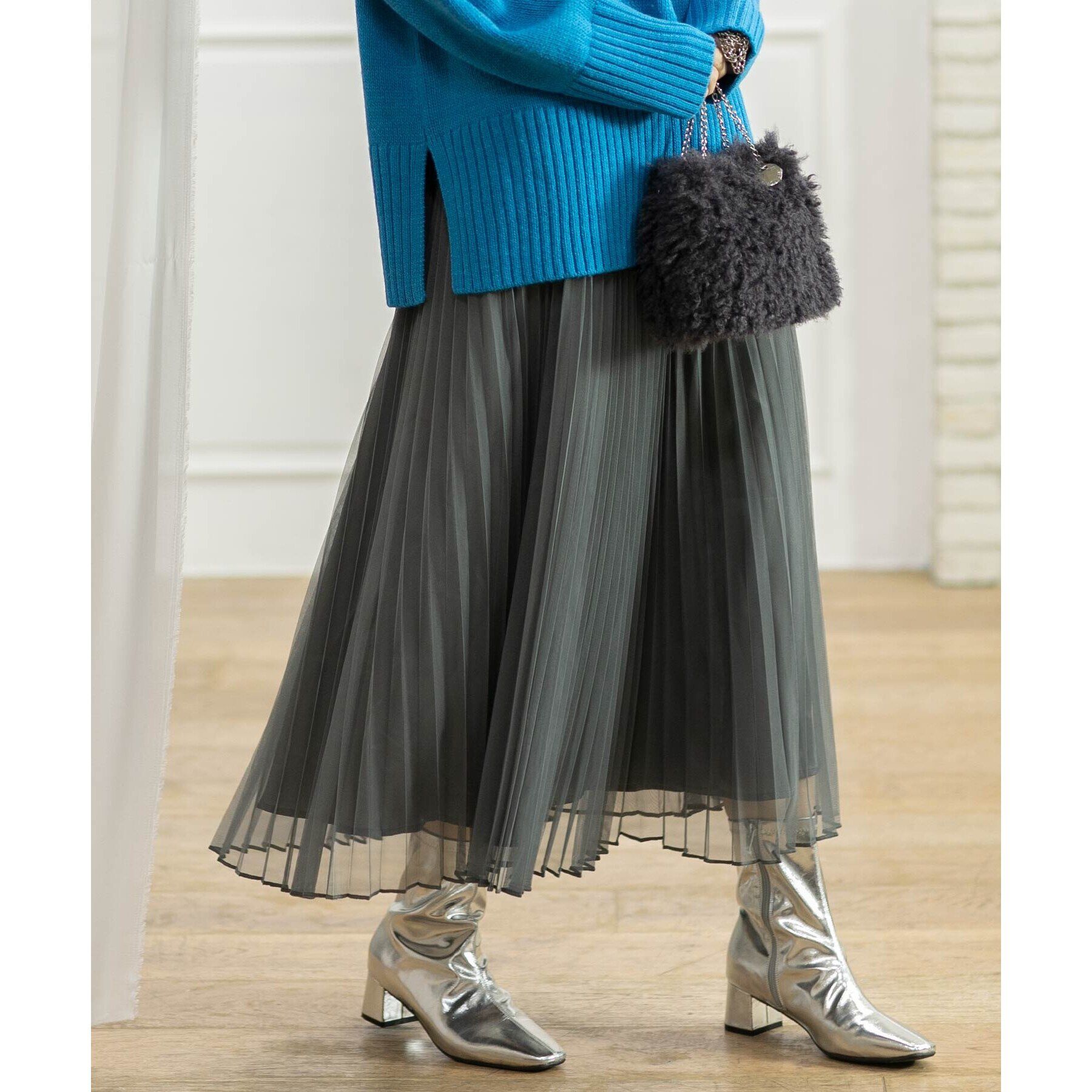 OPAQUE.CLIP「《通勤・セレモニー対応》チュールプリーツフレアスカート【洗濯機洗い可】」|スカート|チャコールグレー(0