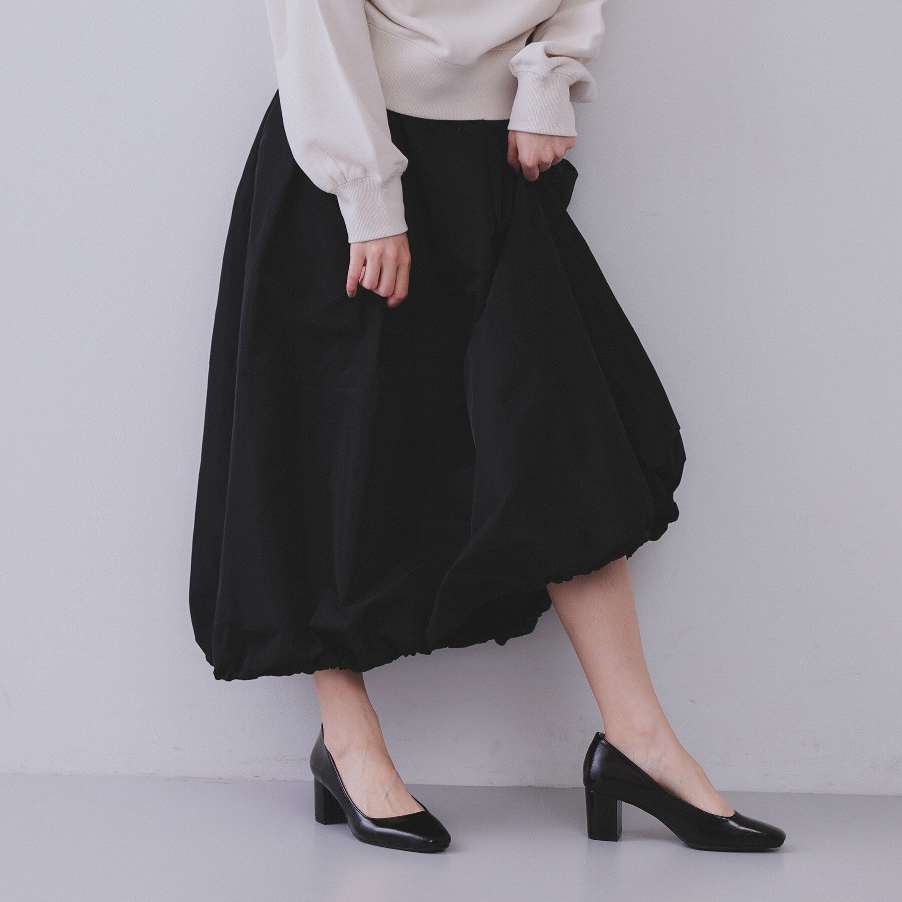 OPAQUE.CLIP「2WAYタックフレアスカート【洗濯機洗い可】」|スカート|ブラック(019)