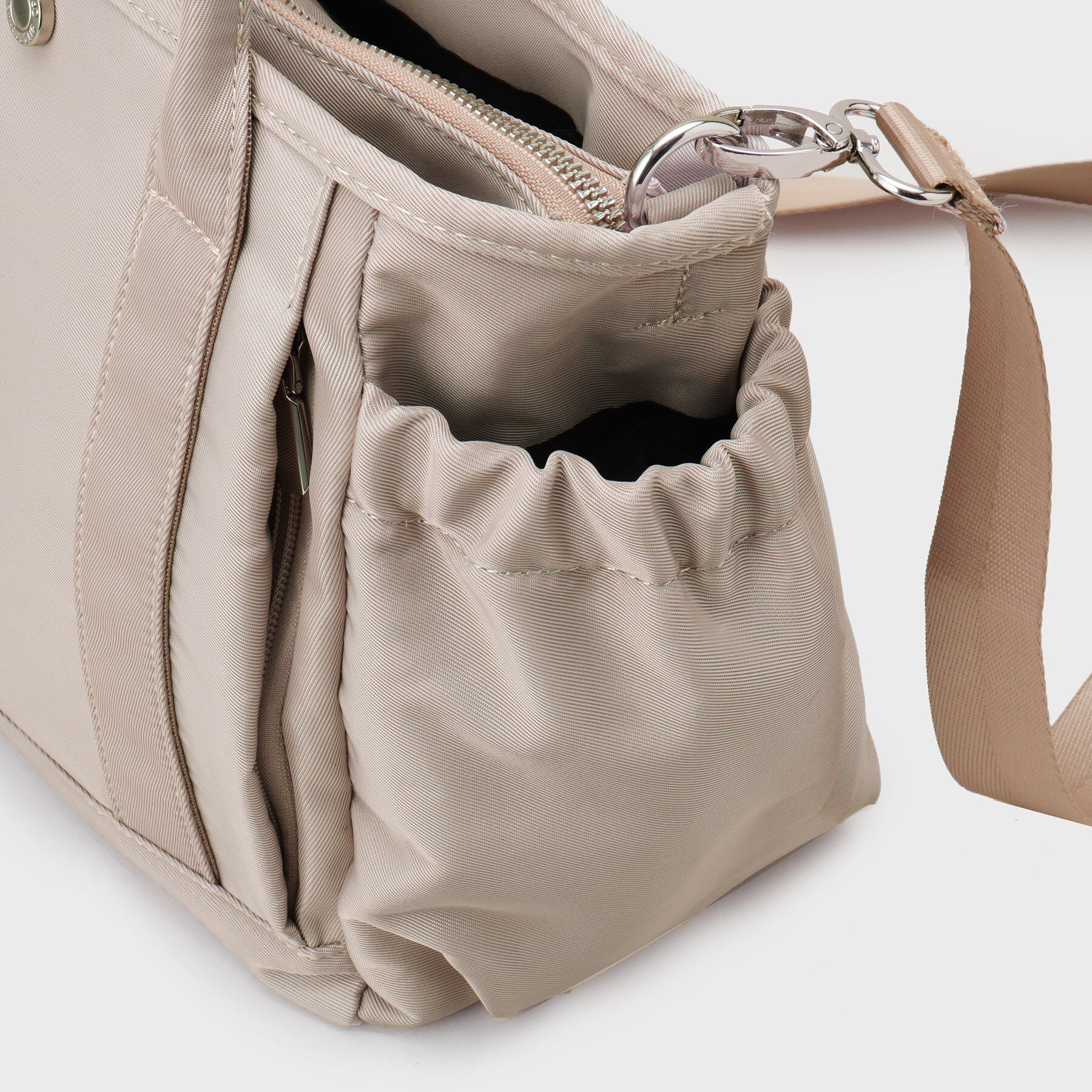 OPAQUE.CLIP「【軽量／撥水加工／2WAY】マルチポケットミドルトートバッグ」|トートバッグ|