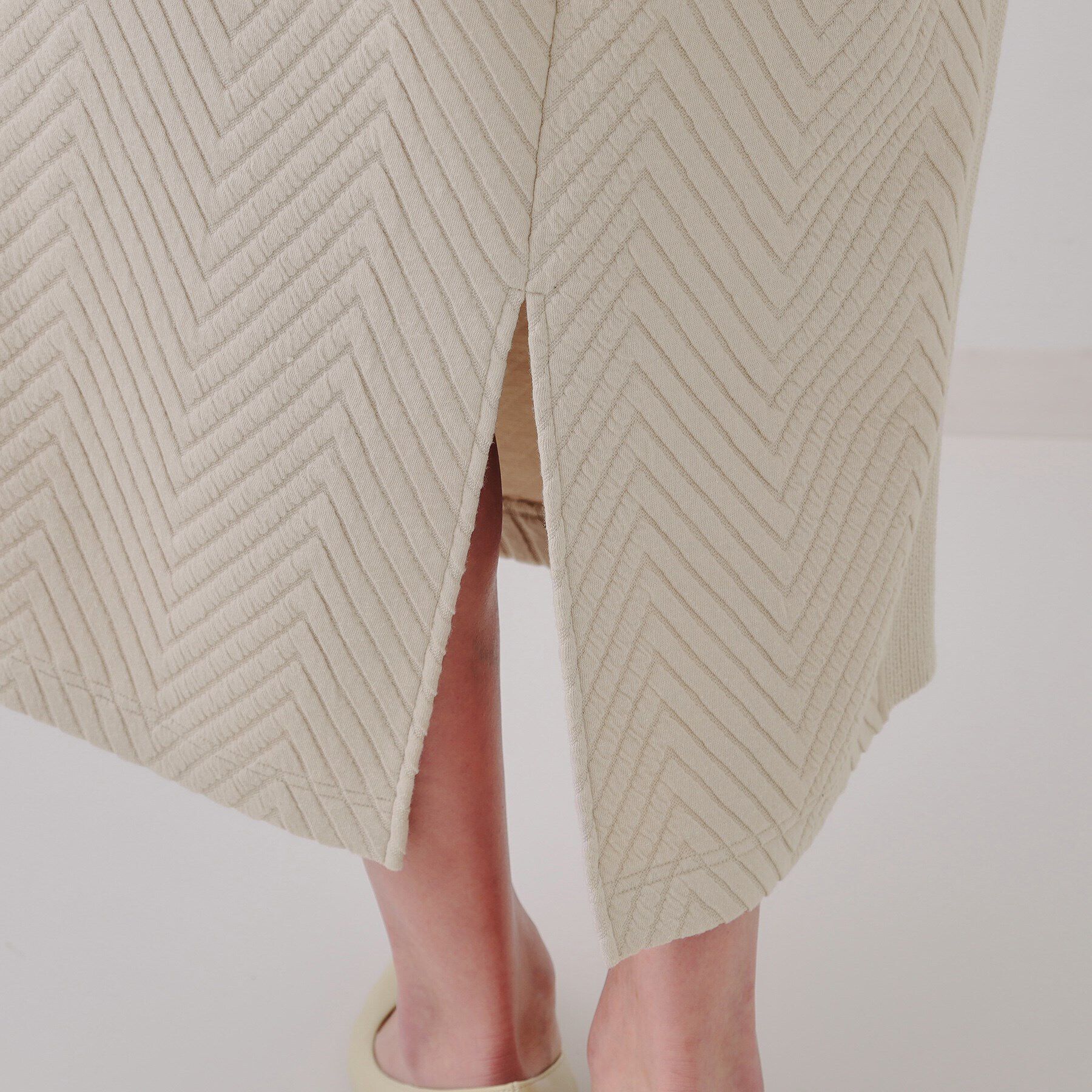 OPAQUE.CLIP「キルトジャカードナロースカート/セットアップ対応【洗濯機洗い可】」|スカート|