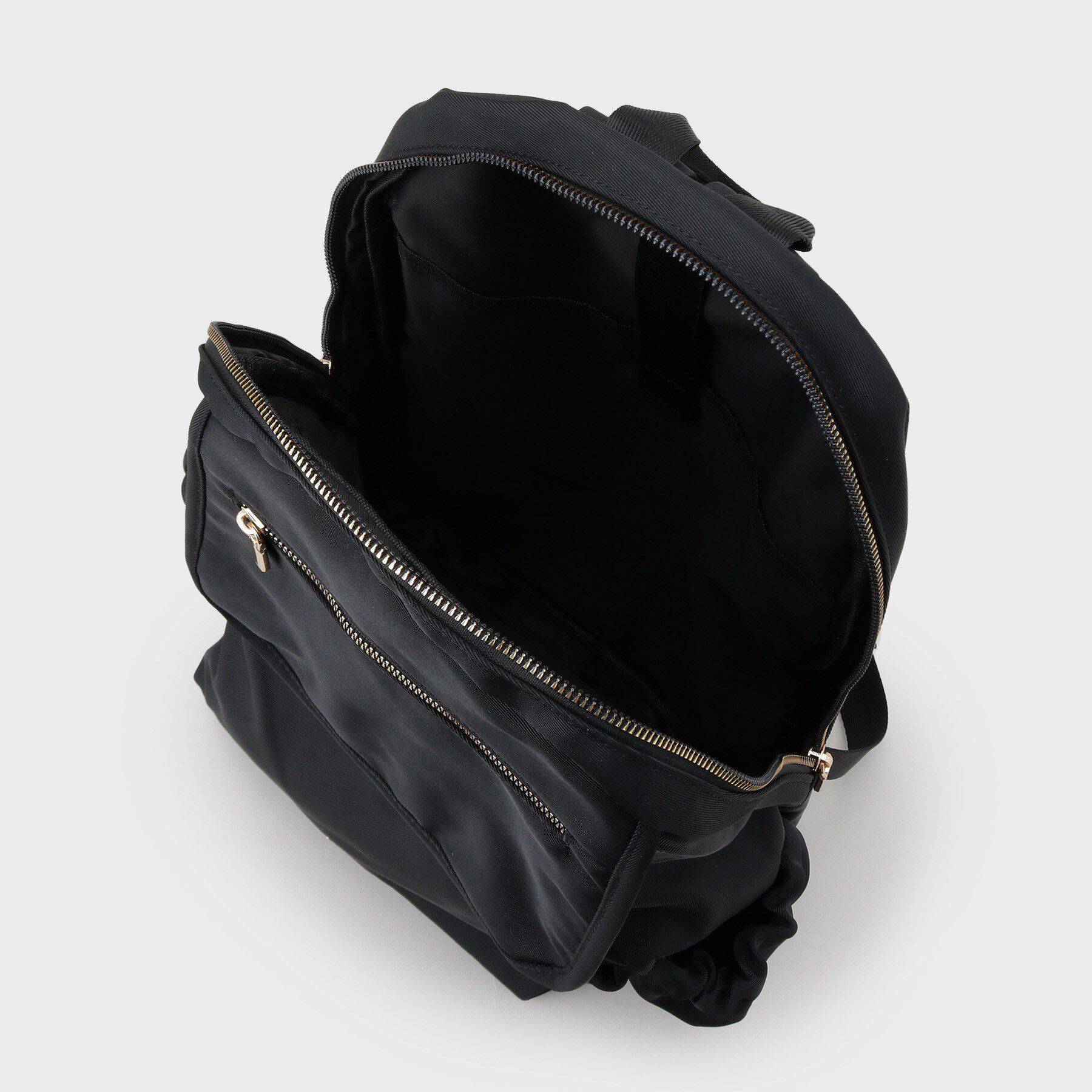 OPAQUE.CLIP「【撥水加工/多ポケット/A4サイズ対応】マルチファンクションツイルリュックサック」|リュック|