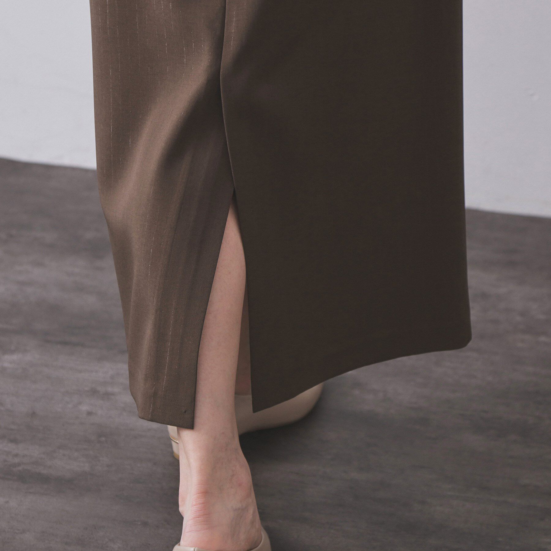 OPAQUE.CLIP「ラメストライプイージーナロースカート/セットアップ可【洗濯機洗い可/防シワ/吸水速乾】」|スカート|