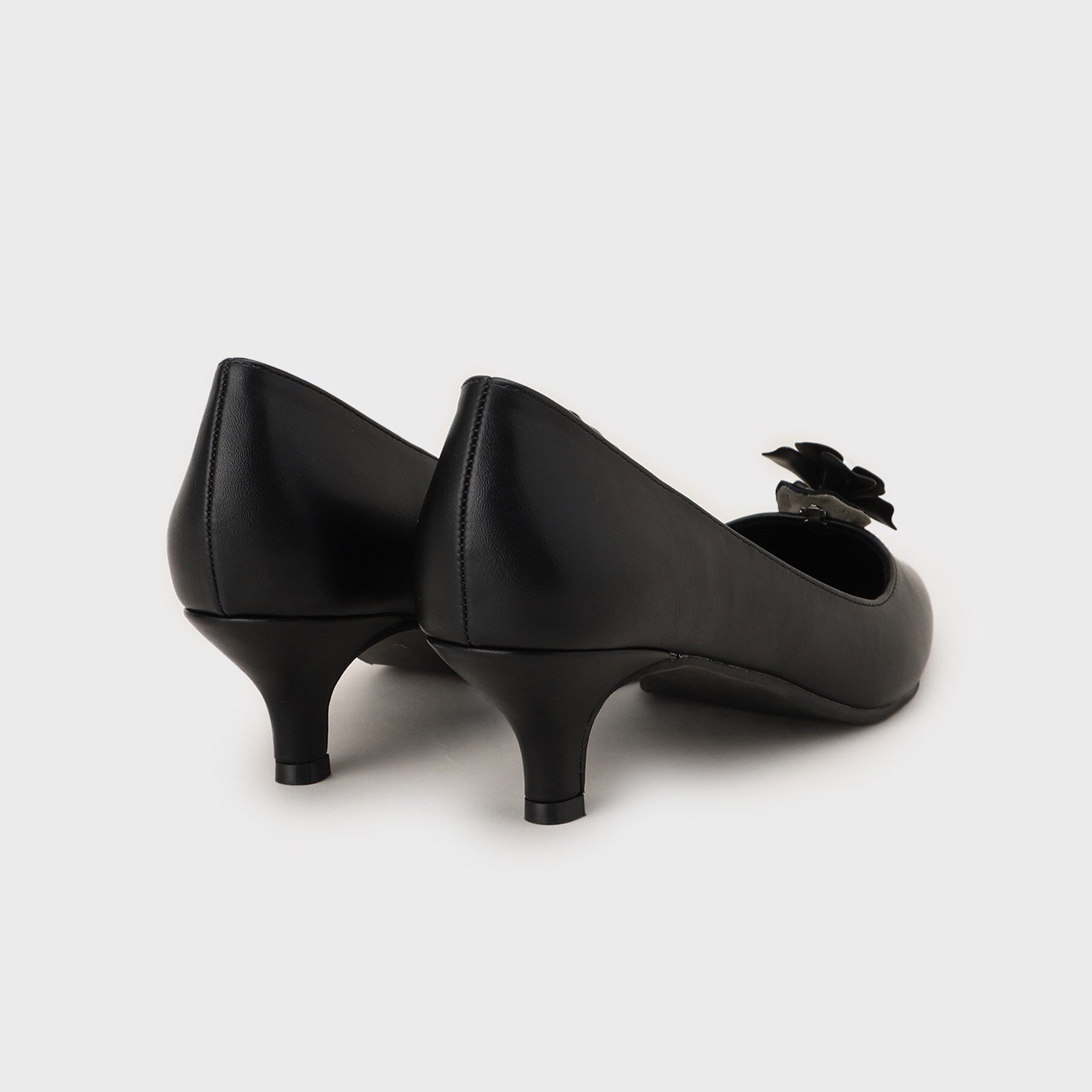 OPAQUE.CLIP「【2WAY／抗菌防臭加工】フラワークリップ付きパンプス」|パンプス|