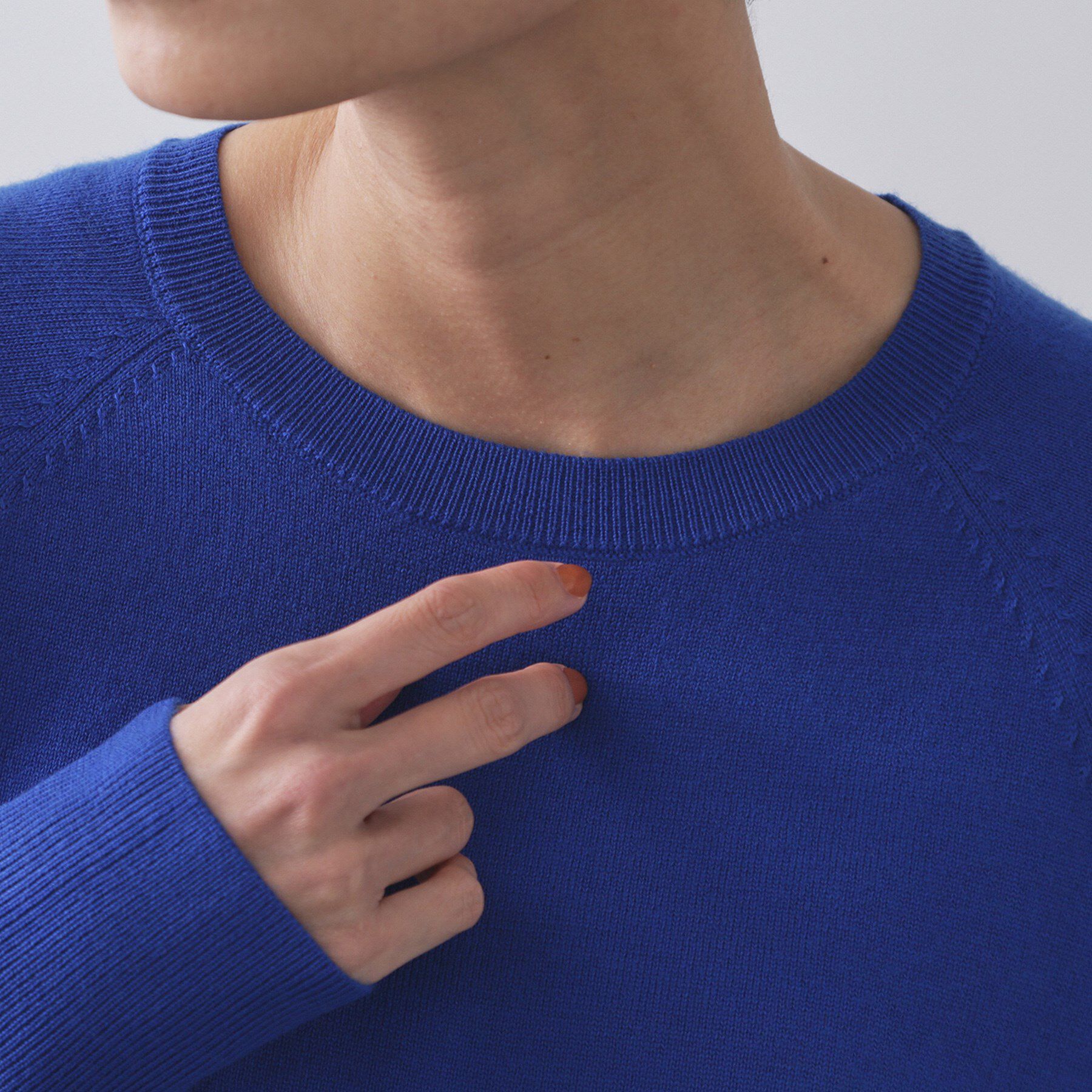 OPAQUE.CLIP「ラグランクルーネックニット/エクストラファインメリノウール【THEシリーズ/洗濯機OK】」|ニット・セーター|