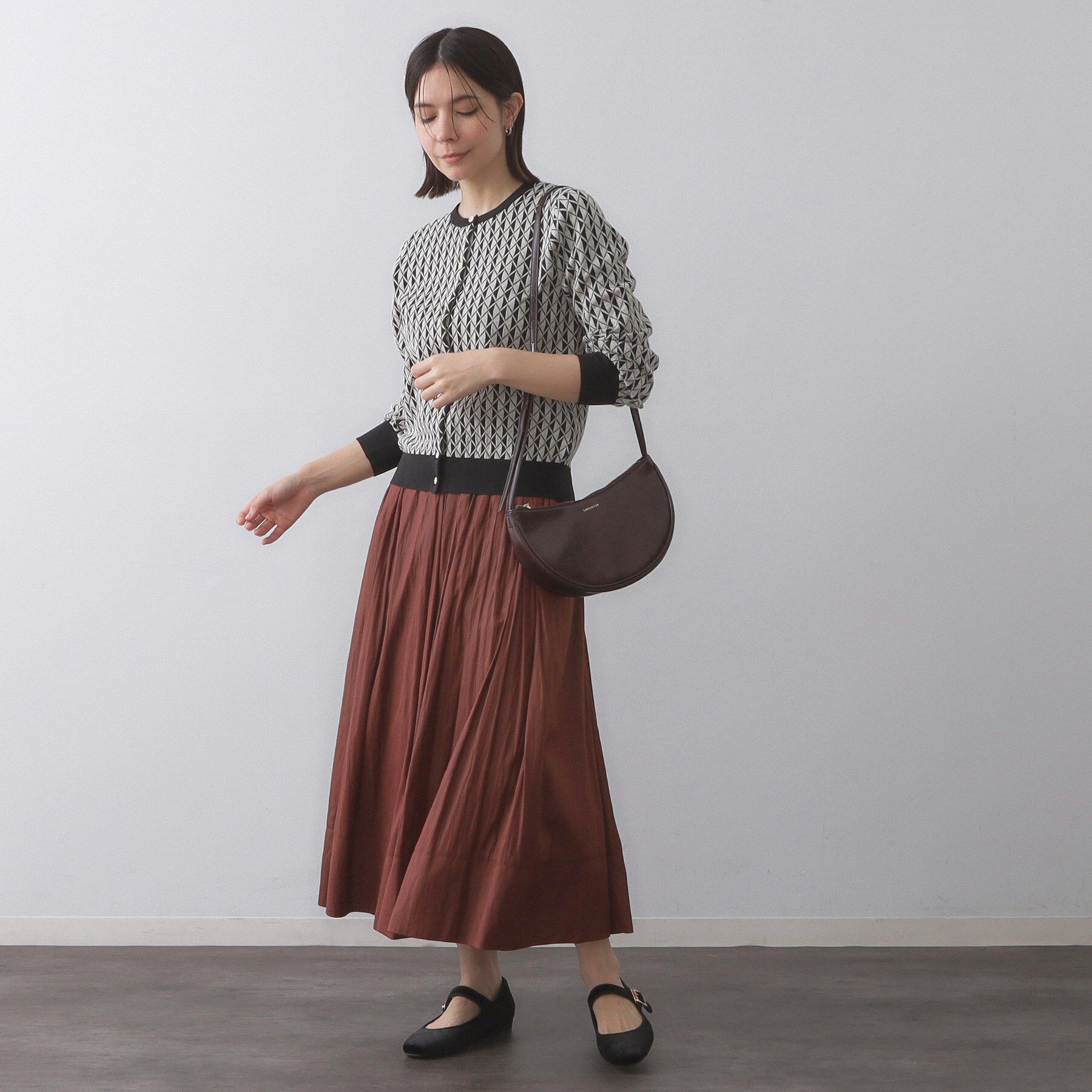 OPAQUE.CLIP「レザーライクタックフレアスカート【洗濯機洗い可】」|スカート|