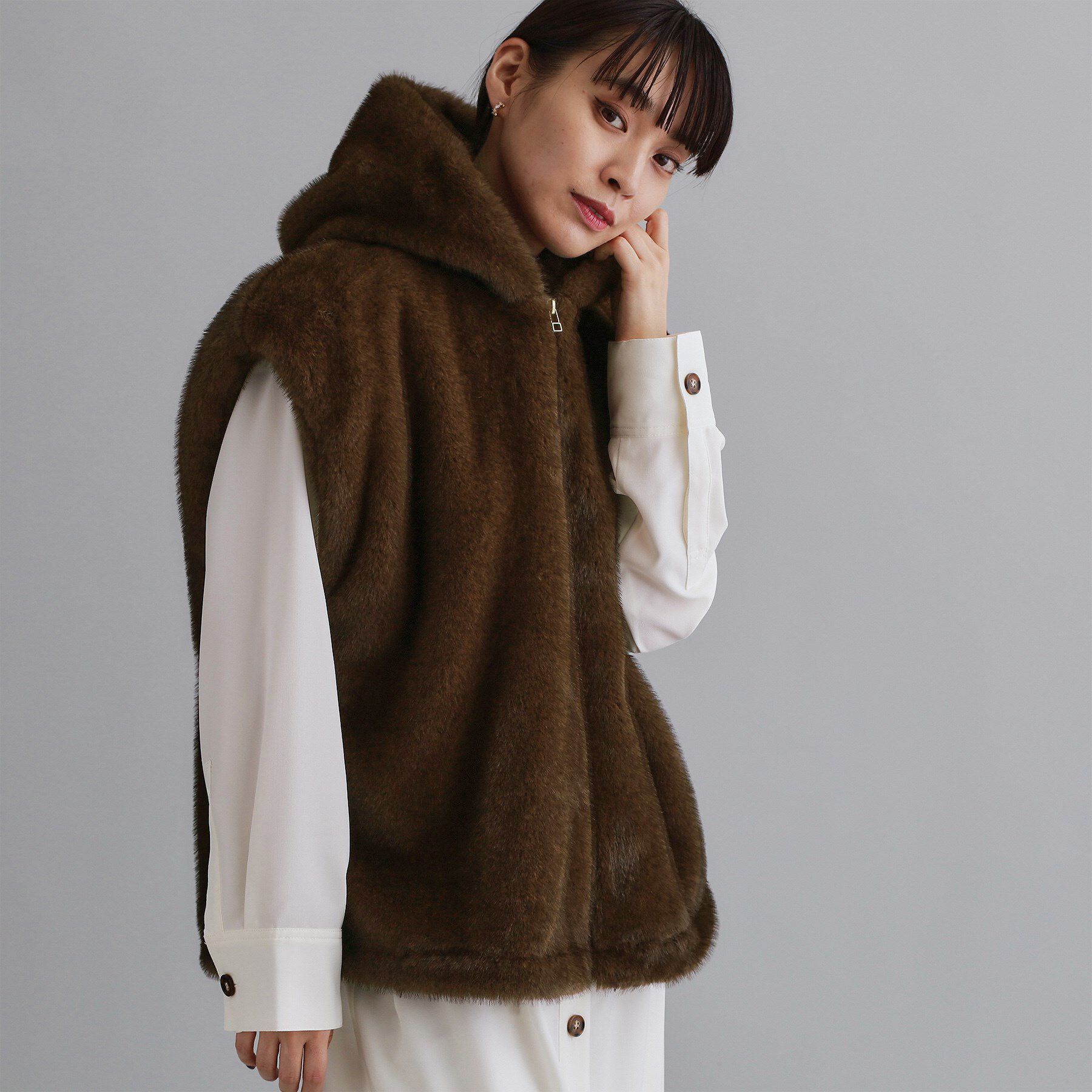 OPAQUE.CLIP「【es】ミンクライクフェイクファーフードベスト【洗える】」|ベスト・ジレ|