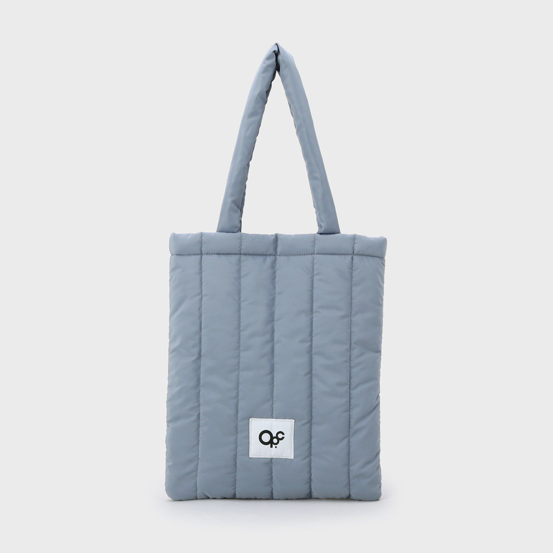 OPAQUE.CLIP「【軽量／カラビナチャーム付き／A4サイズ対応】ストライプキルトパフィートートバッグ」|トートバッグ|