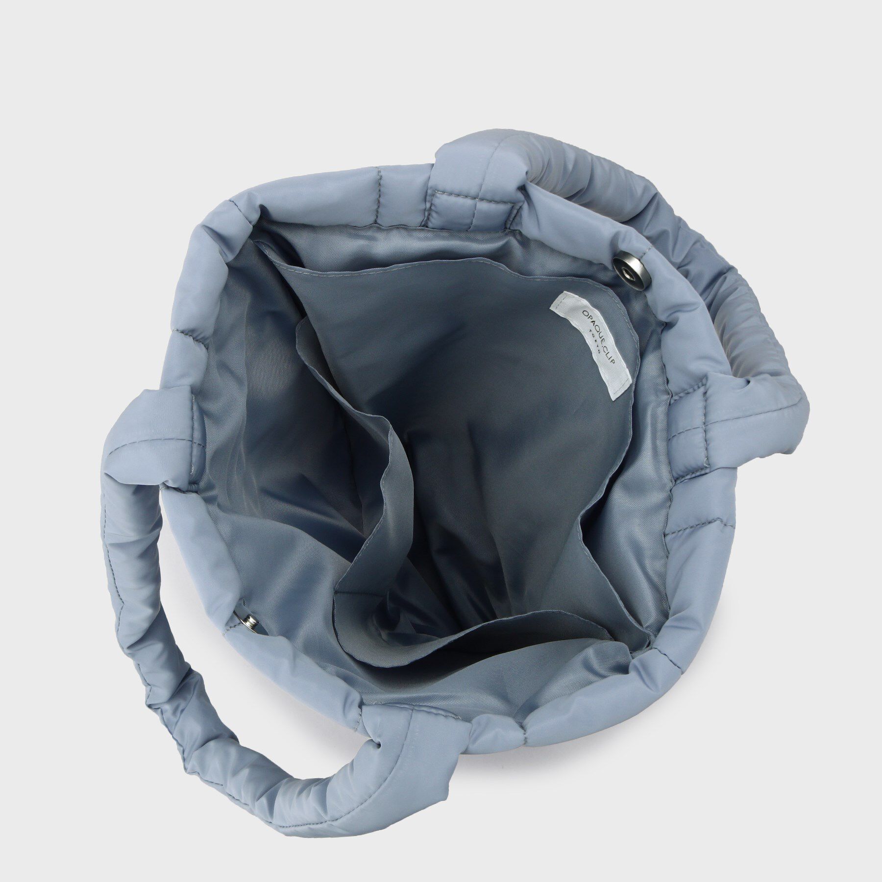 OPAQUE.CLIP「【軽量／カラビナチャーム付き／A4サイズ対応】ストライプキルトパフィートートバッグ」|トートバッグ|