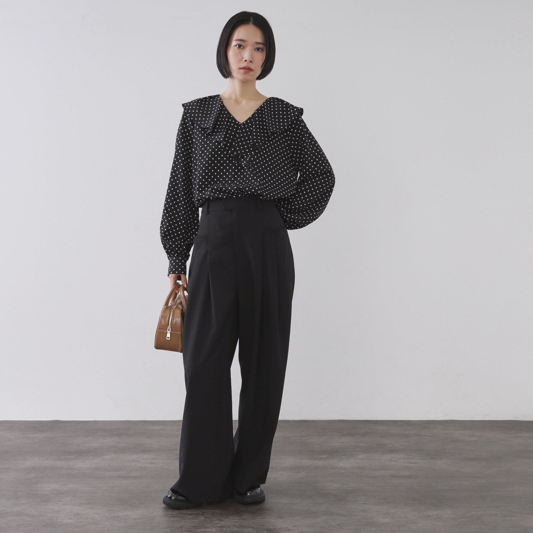 OPAQUE.CLIP「ドットプリントラッフルブラウス【洗濯機OK】」|シャツ・ブラウス|