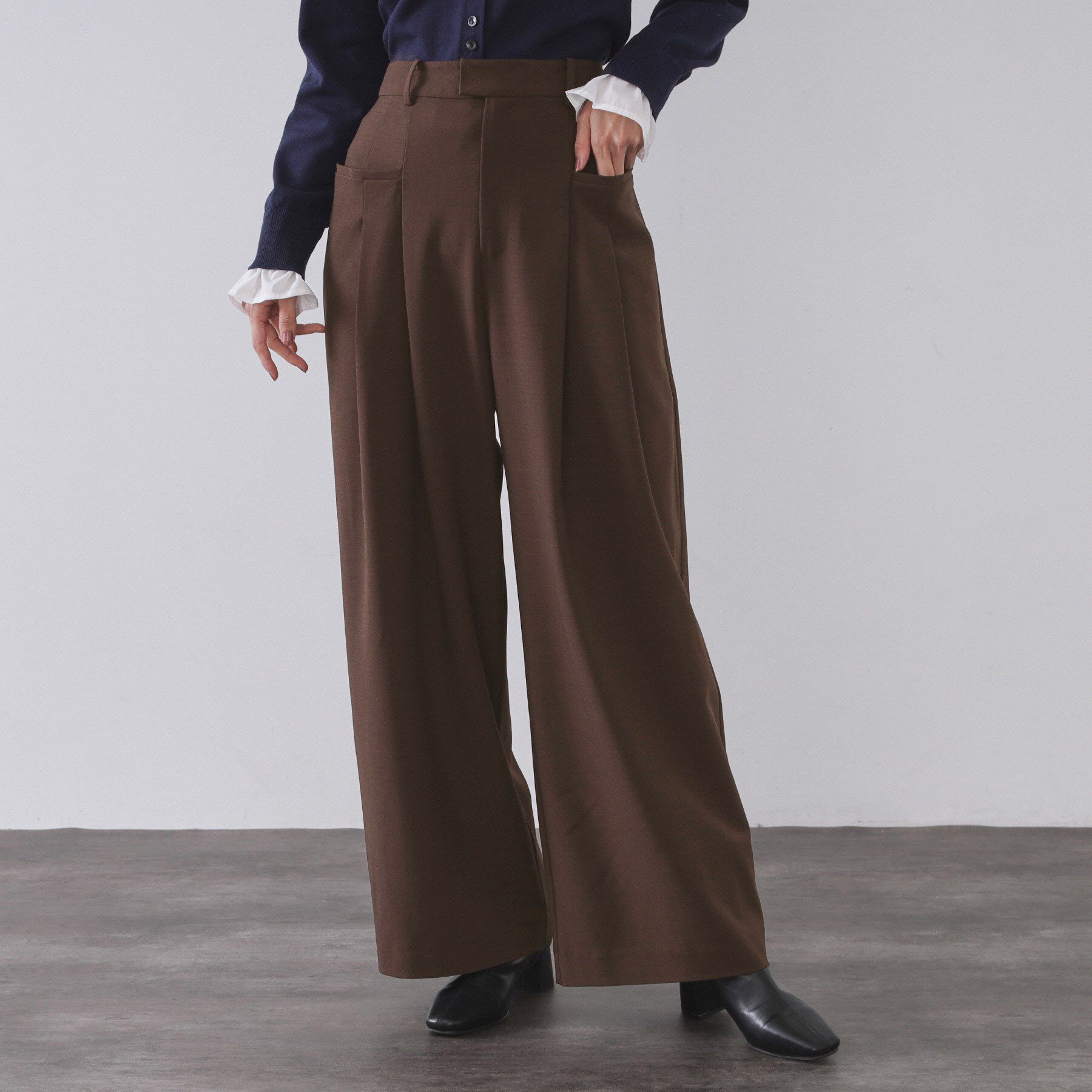 OPAQUE.CLIP「タックデザインワイドパンツ【洗濯機OK】」|その他|ブラウン(044)