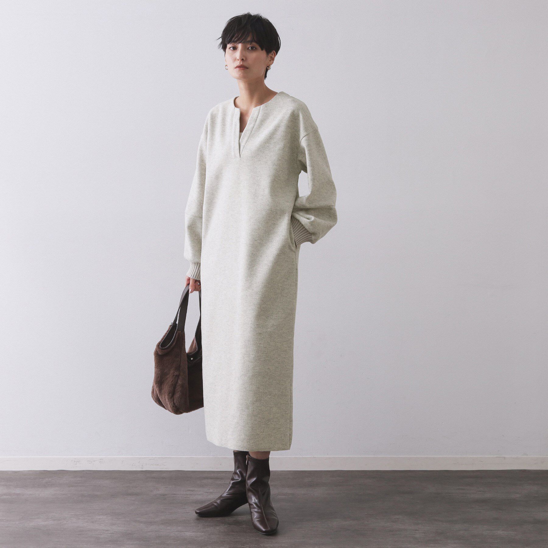 OPAQUE.CLIP「ストレッチメルトンキーネックワンピ【洗濯機OK】」|ワンピース|