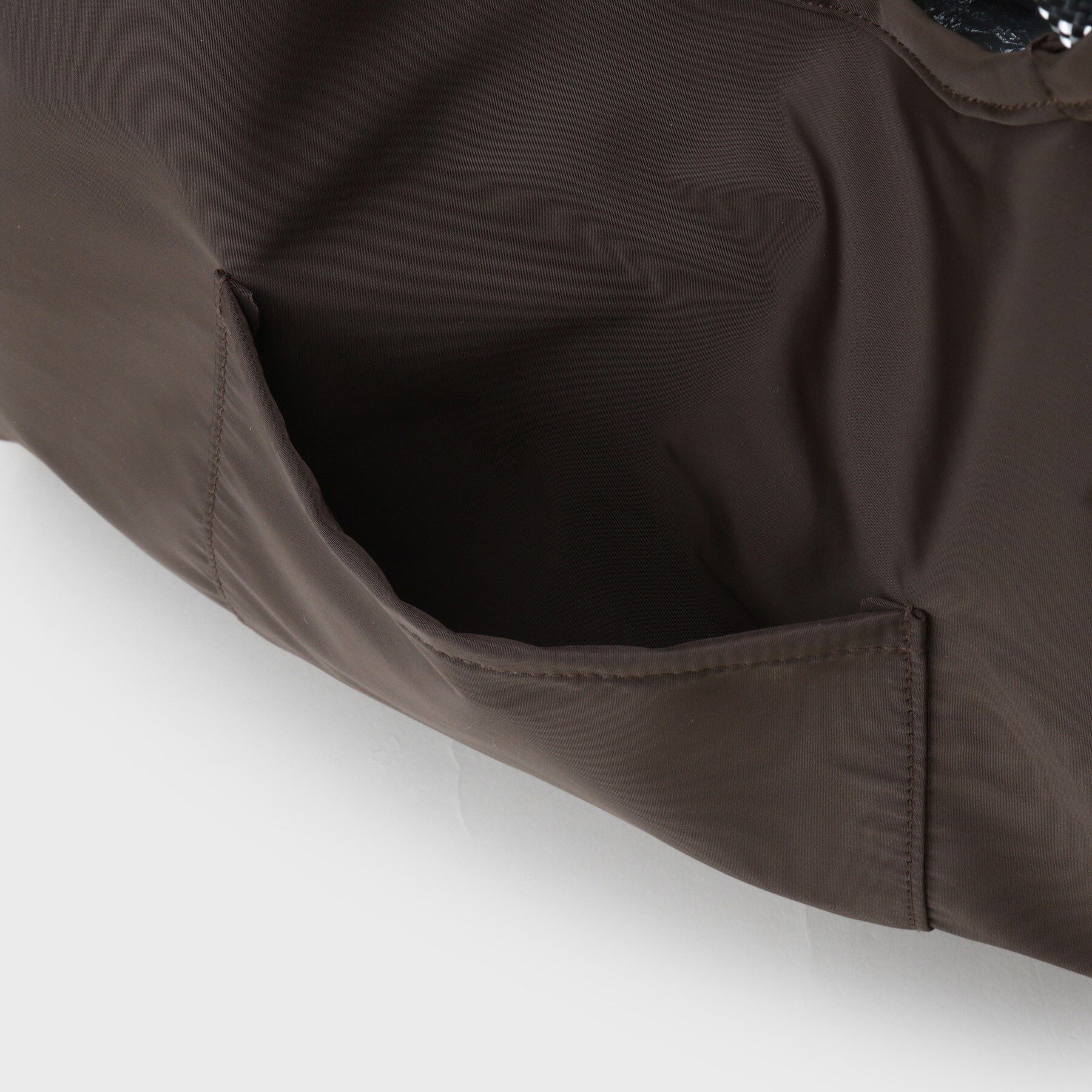 OPAQUE.CLIP「ロープハンドルドロストミドルトートバッグ【軽量／A4サイズ対応】」|トートバッグ|