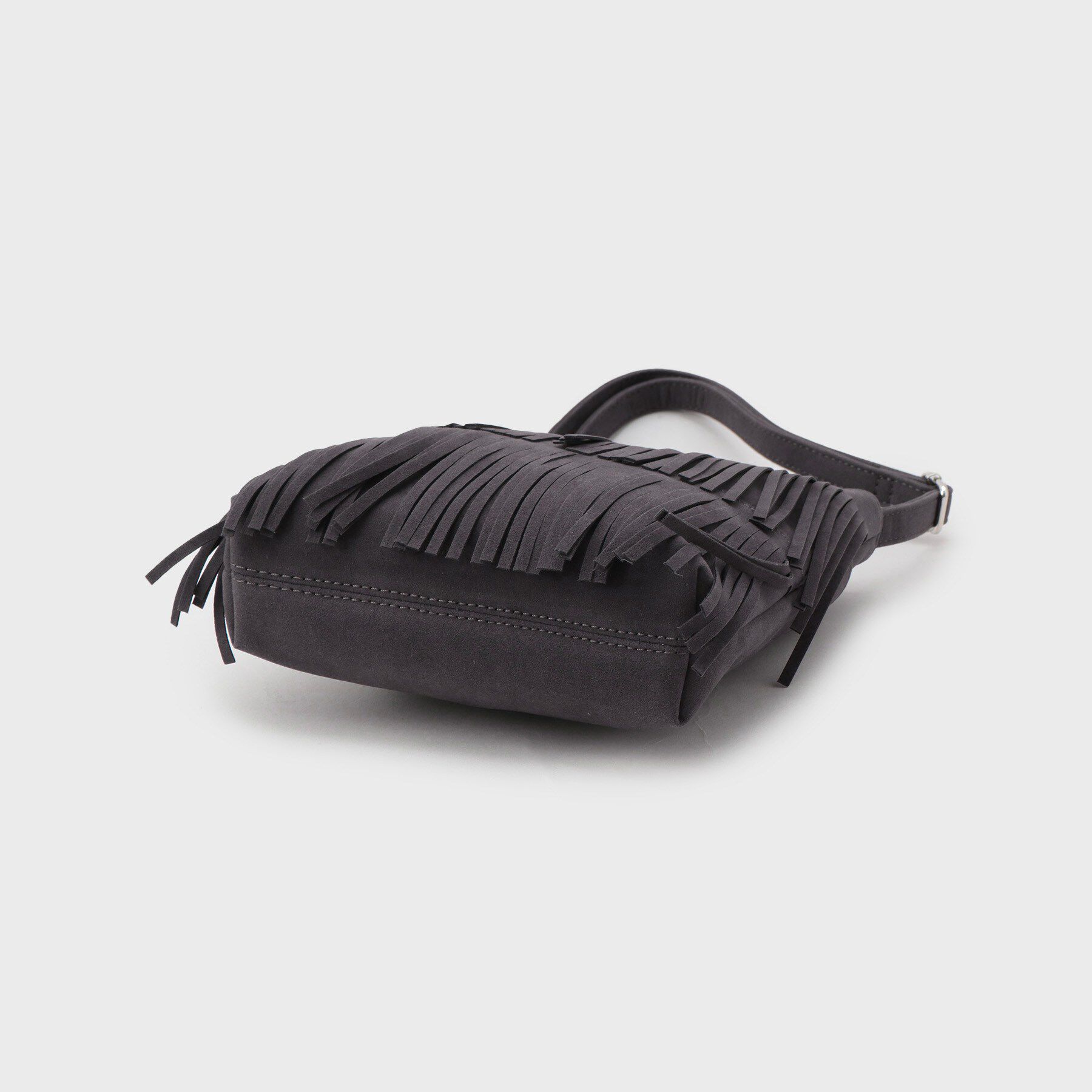 OPAQUE.CLIP「スクエアフリンジショルダーバッグ」|ショルダー・メッセンジャー|