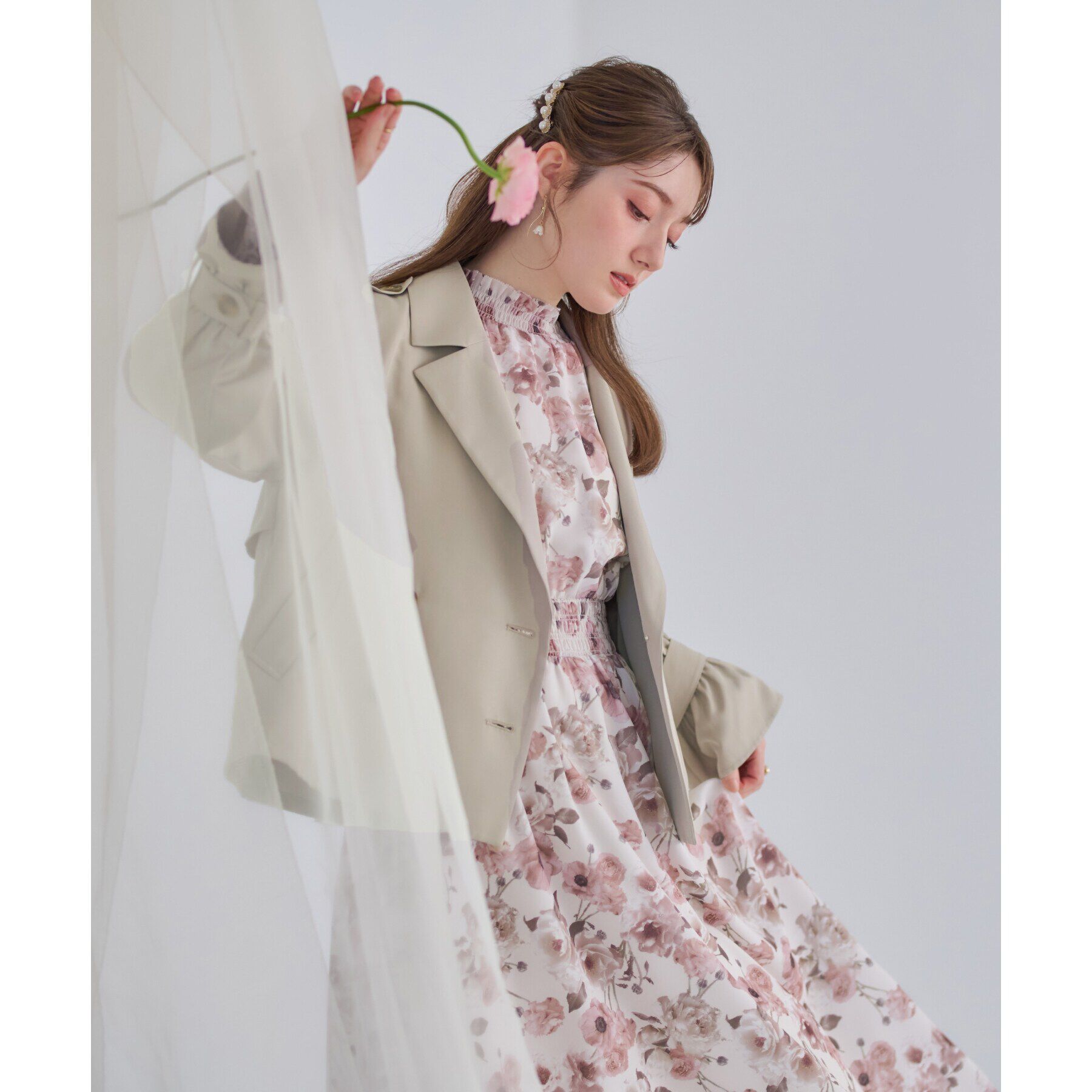 Couture broach「【華やか・主役級】ショートトレンチ」|トレンチコート|