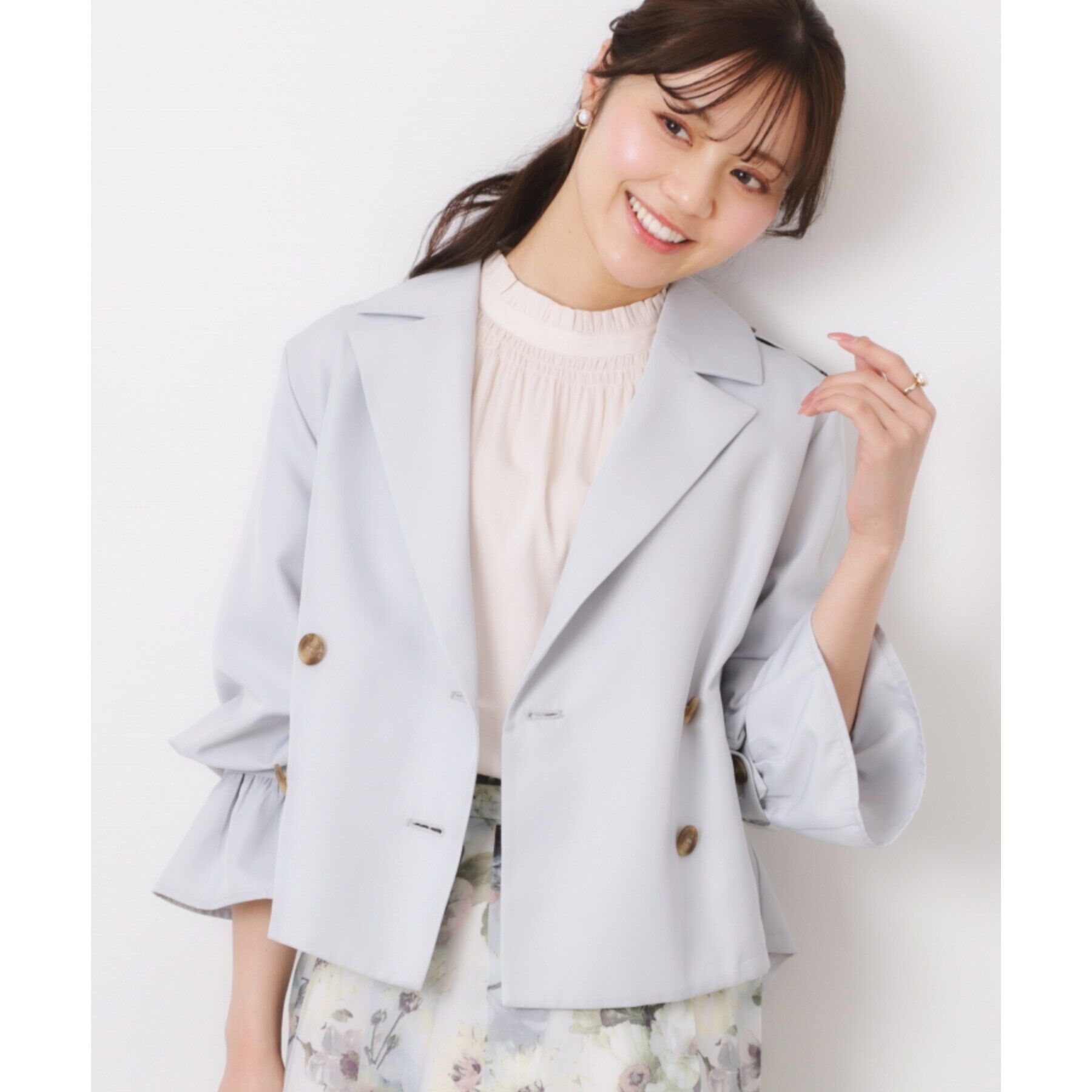 Couture broach「【華やか・主役級】ショートトレンチ」|トレンチコート|サックスブルー(09