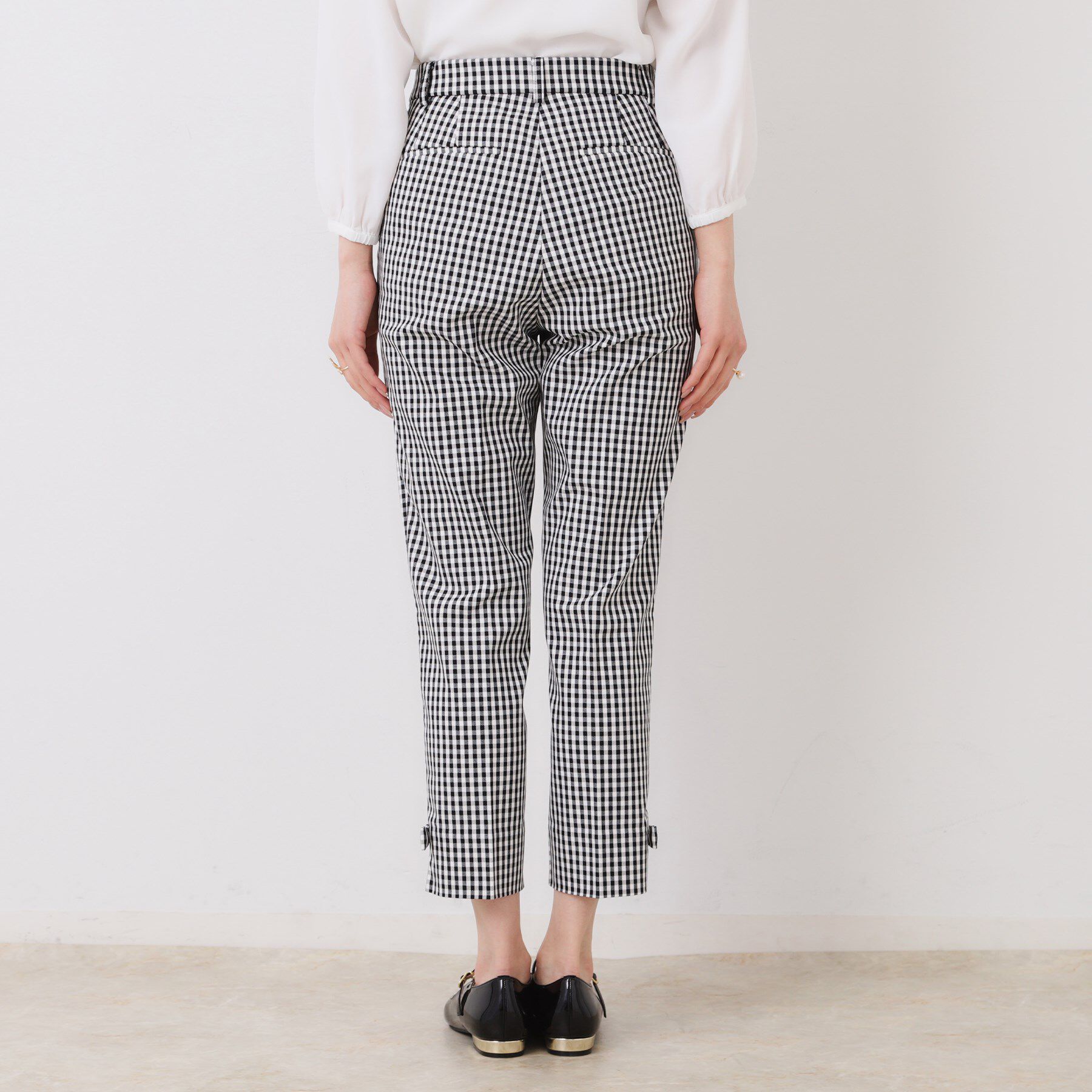 Couture broach「【スッキリ見え・美脚・通勤】リボンポイントサテストパンツ」|その他|