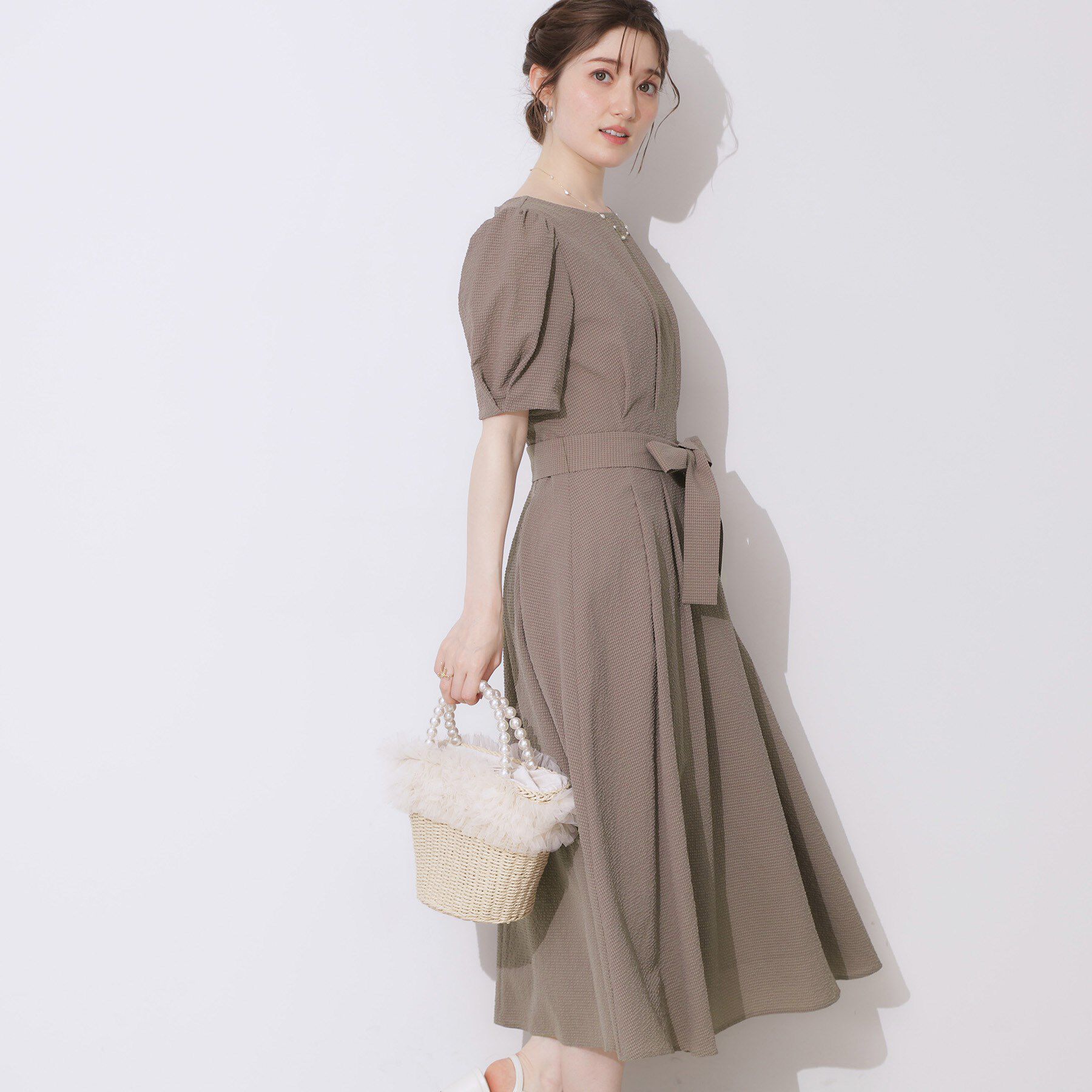 Couture broach「【細見え・キレイめ】サッカータックワンピース」|ワンピース|