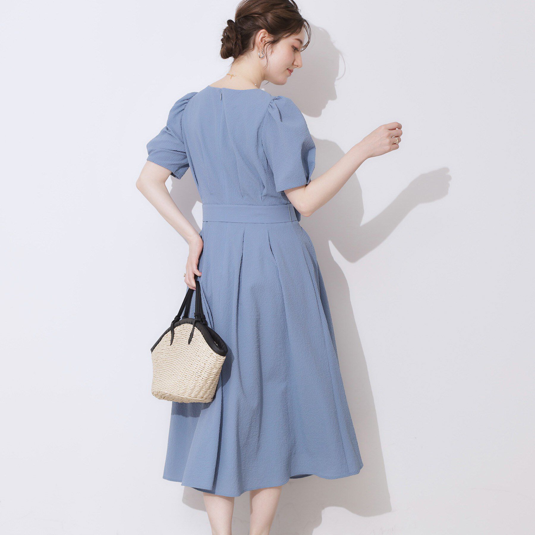 Couture broach「【細見え・キレイめ】サッカータックワンピース」|ワンピース|